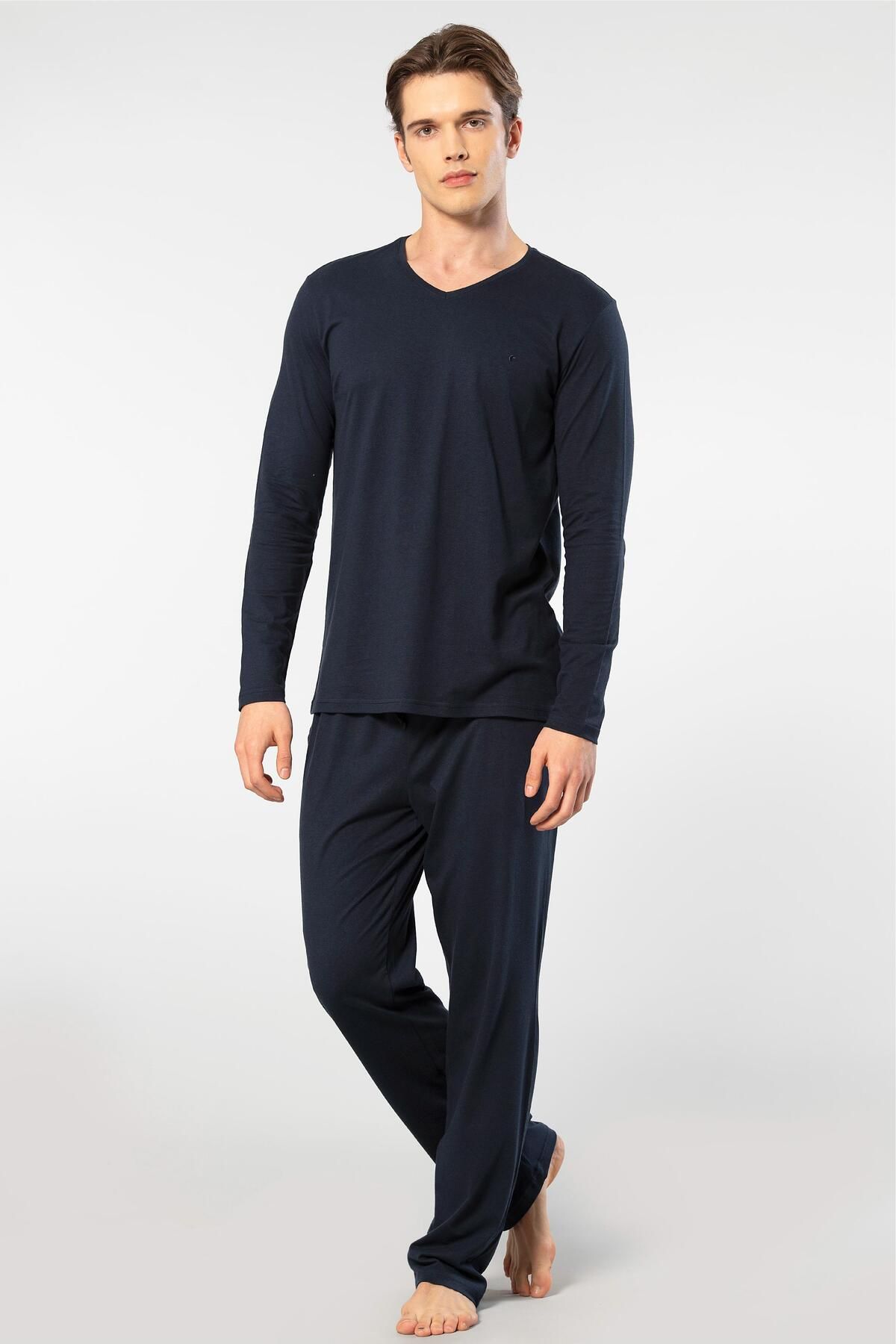 Cacharel Erkek V Yaka Uzunkol Pijama Takım, %50 Modal, %50 Pamuk Alt Pijama ceplidir