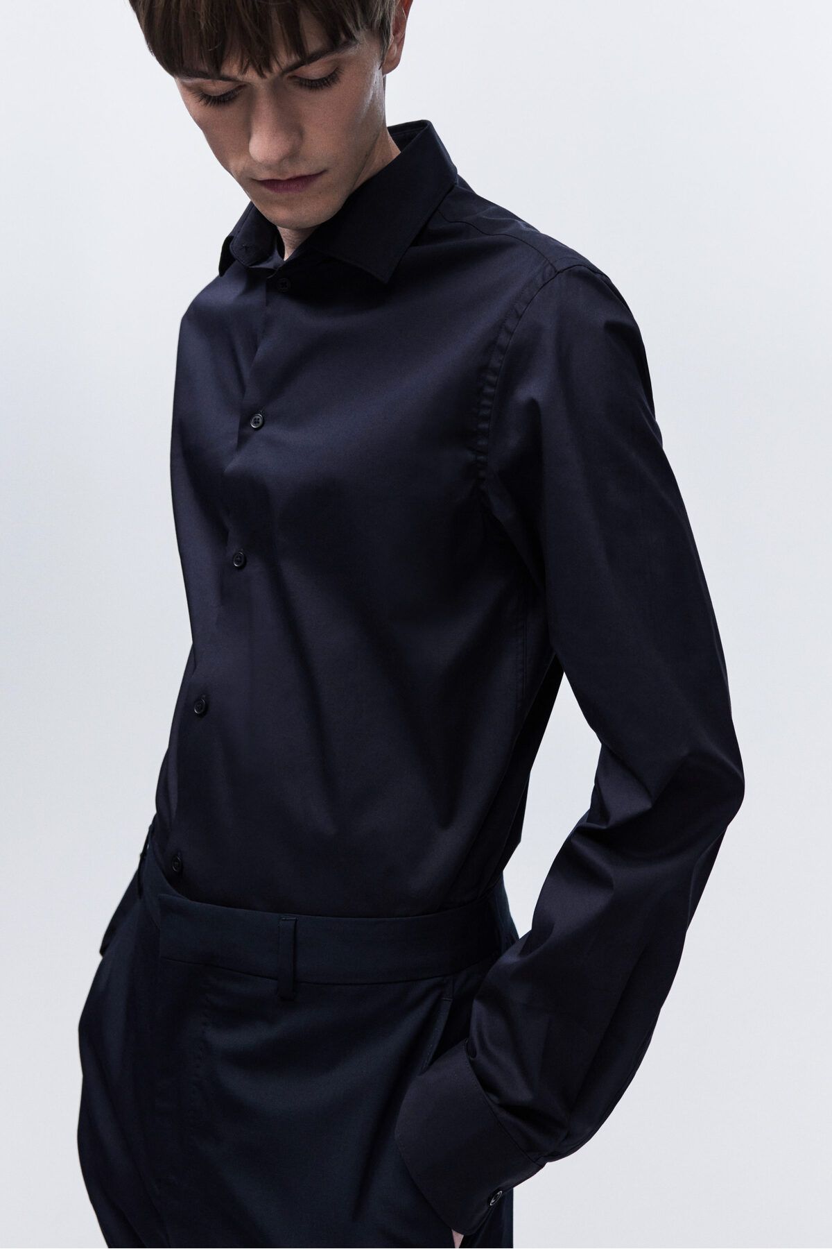 پیراهن / بلوز دکمه دار آبی مردانه کشش باریک و اورجینال H M H&M