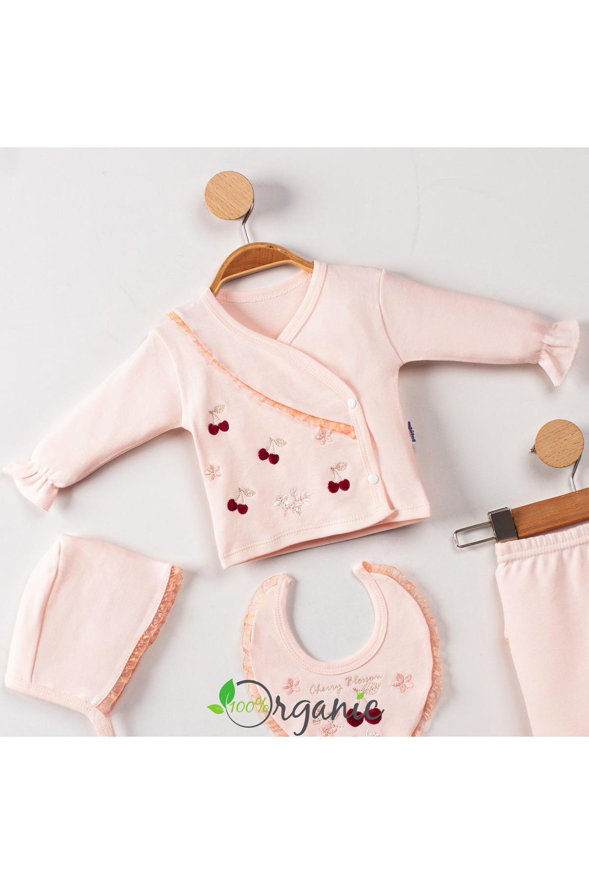 Miniel Kız Bebek Dantel Detaylı Kiraz Nakışlı Lora Şapkalı 5'li Yenidoğan Bebek Hastane Çıkışı Seti fotoğrafı 2 (önizleme)