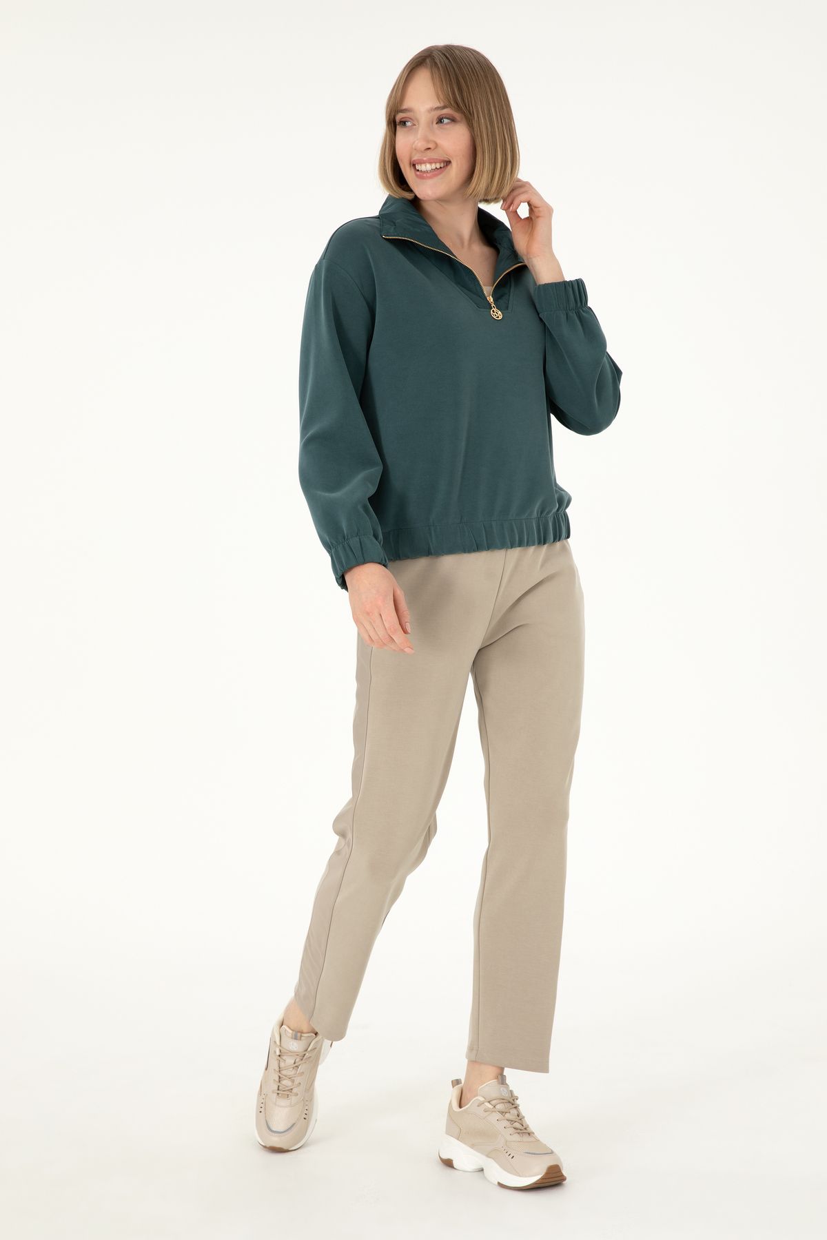 complete the look image