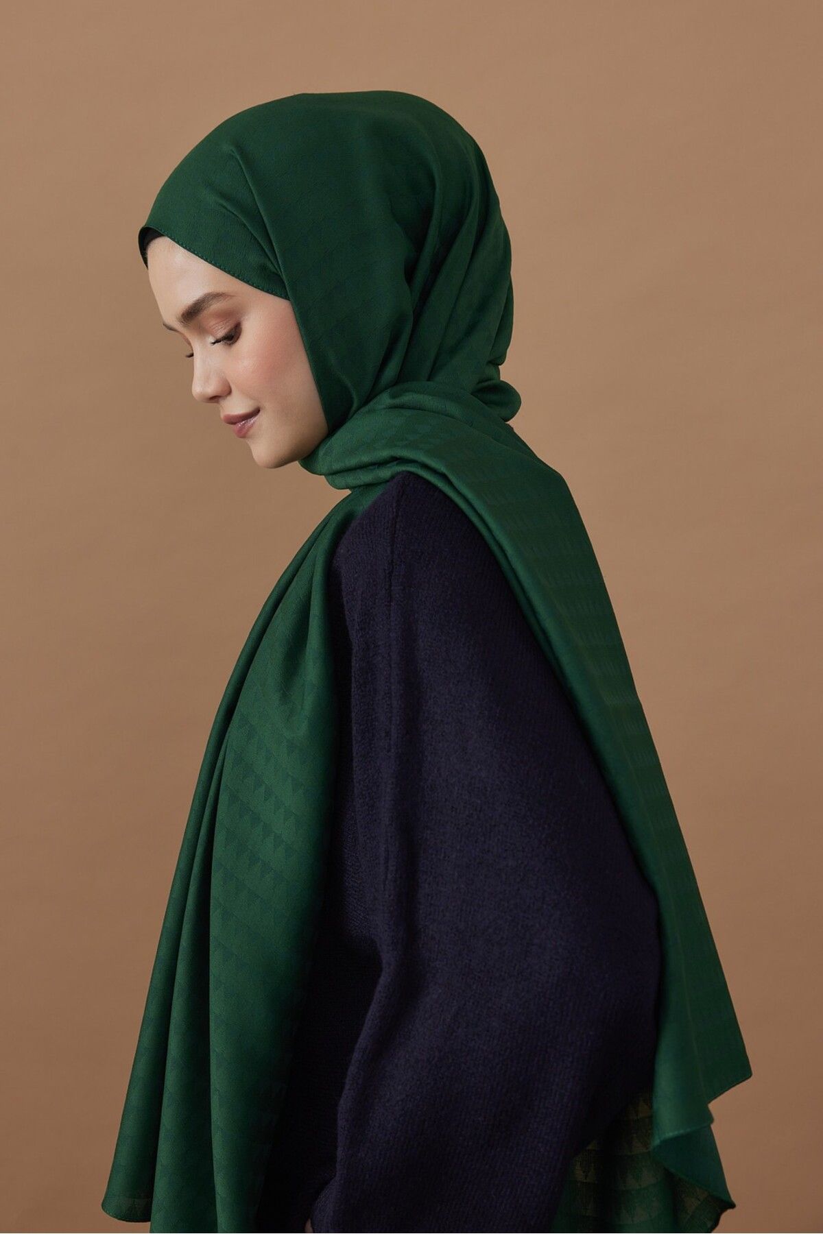 Modakaşmir-Soft Jacquard Series Triangle Pattern Shawl 3