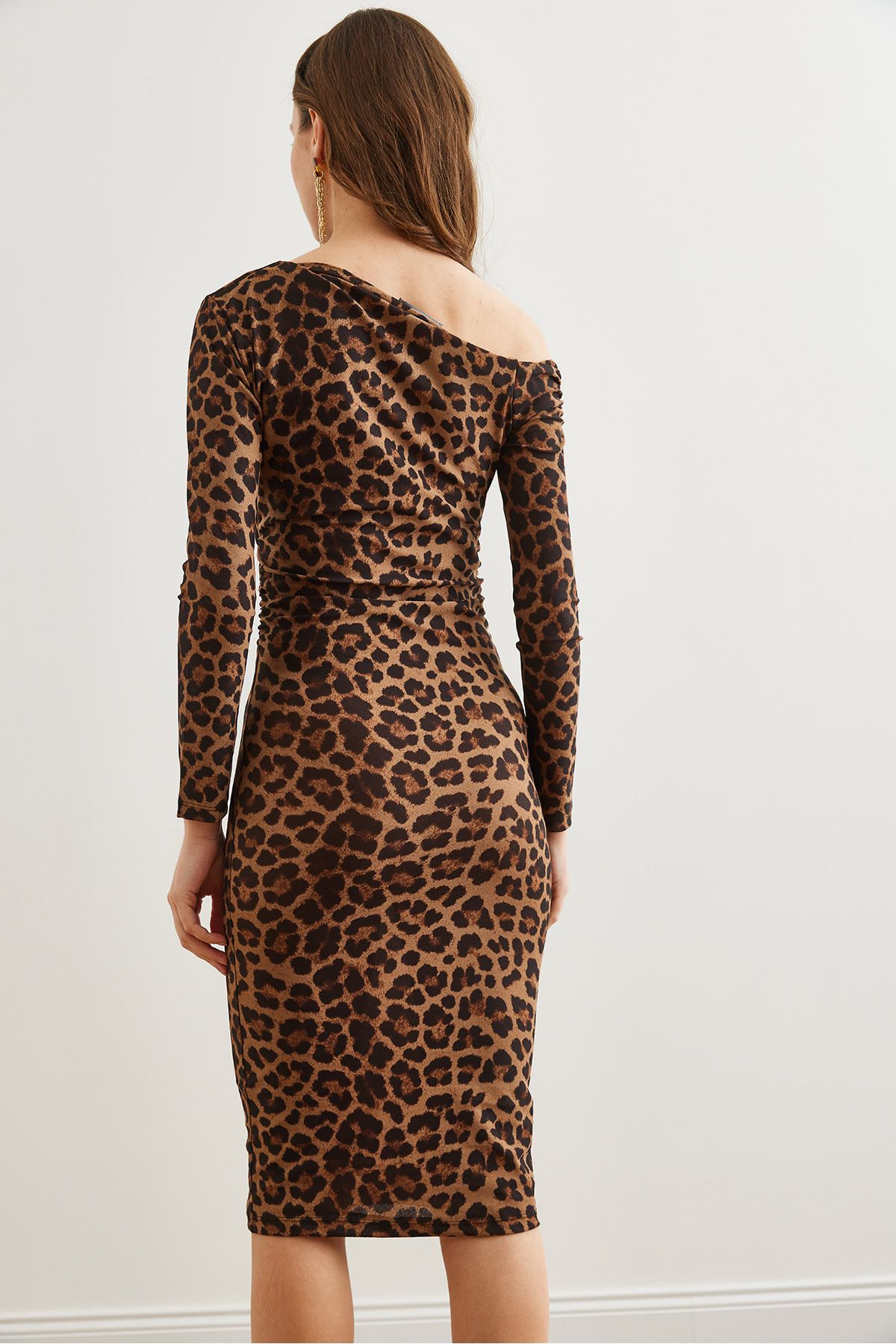 Kadın Kahve Leopar Kayık Yaka Örme Mini Elbise ELB-19002316