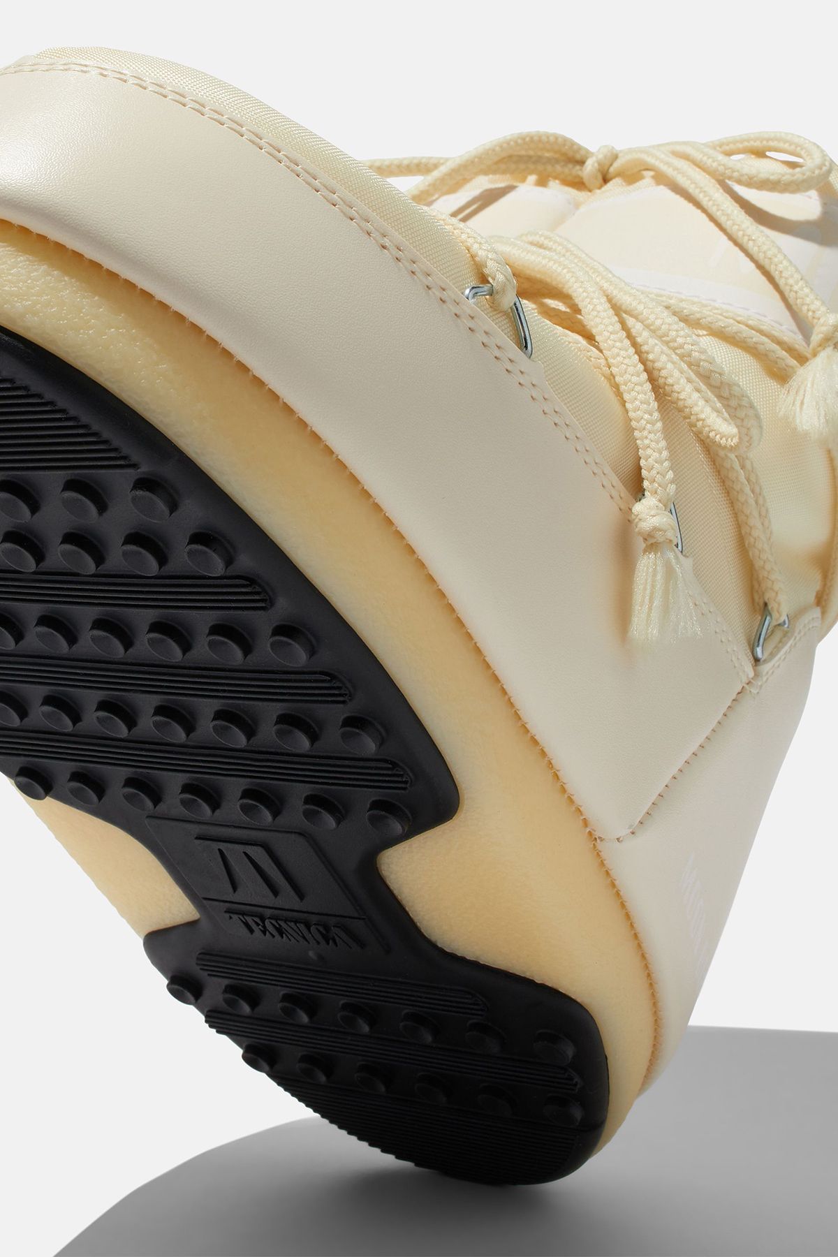 MOON BOOT-80D 1409340 Stylová taška s číslem modelu 4