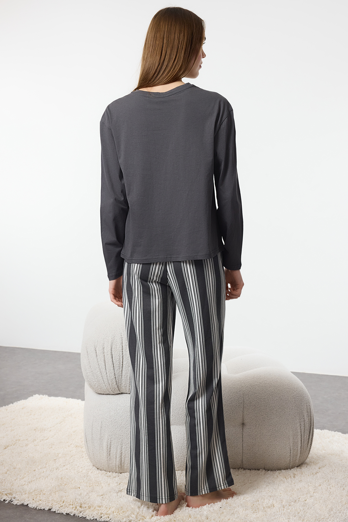 Trendyolmilla  Antrasit Pamuklu Çizgili Örme Pijama Takımı THMAW25PT00188 - Görsel 5