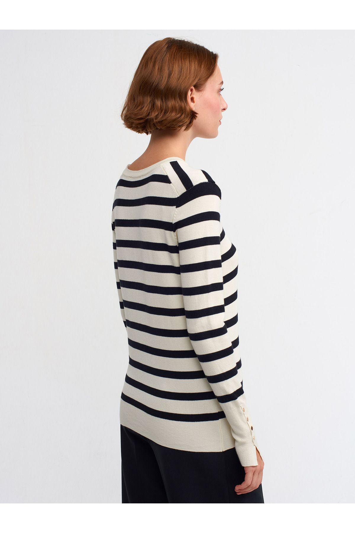 Dilvin-10433 Crew Neck Striped Mid-Sleeve Drolpu Sweater-cream-black 3