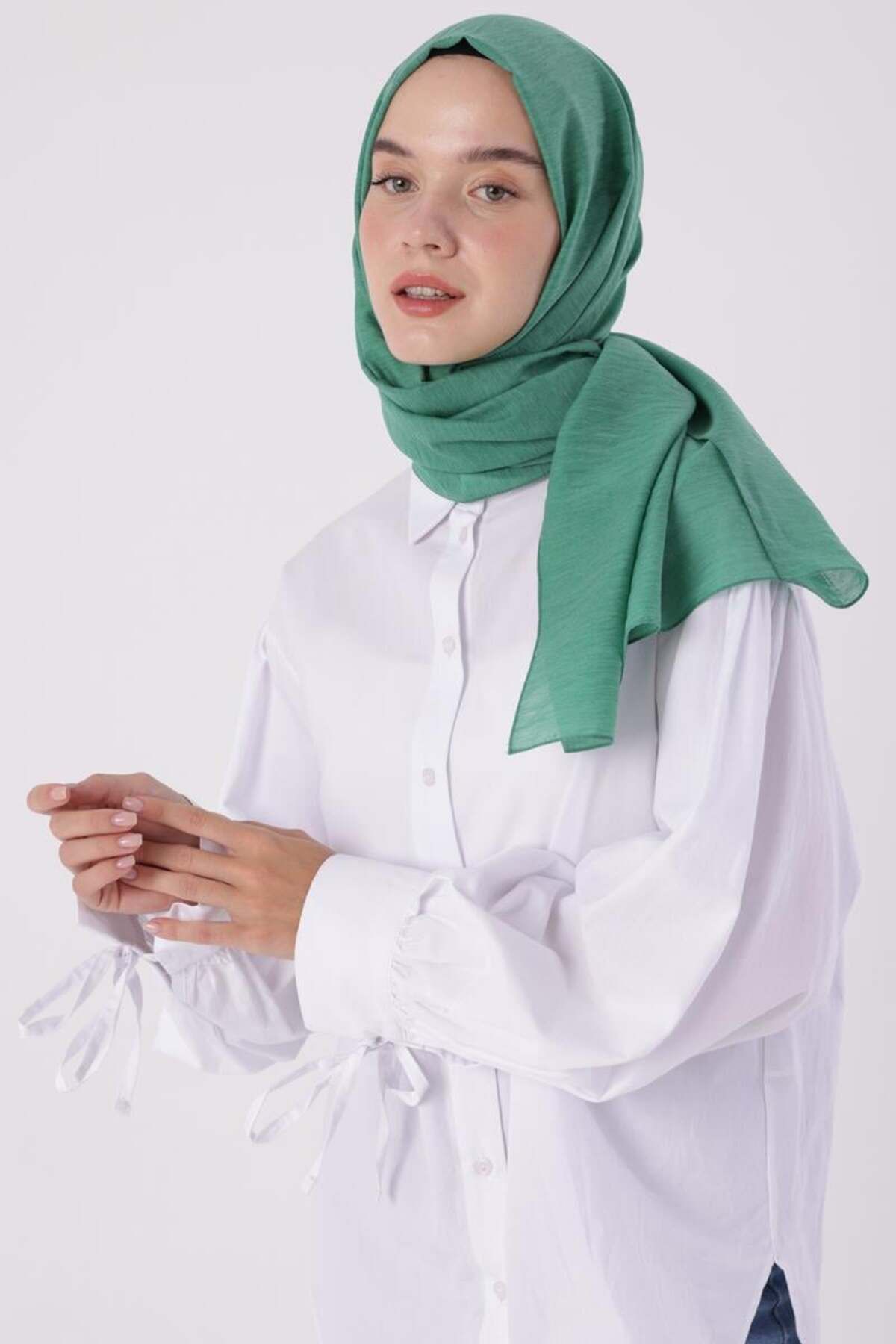 ALLDAY-Emerald-Enzo Shawl 2