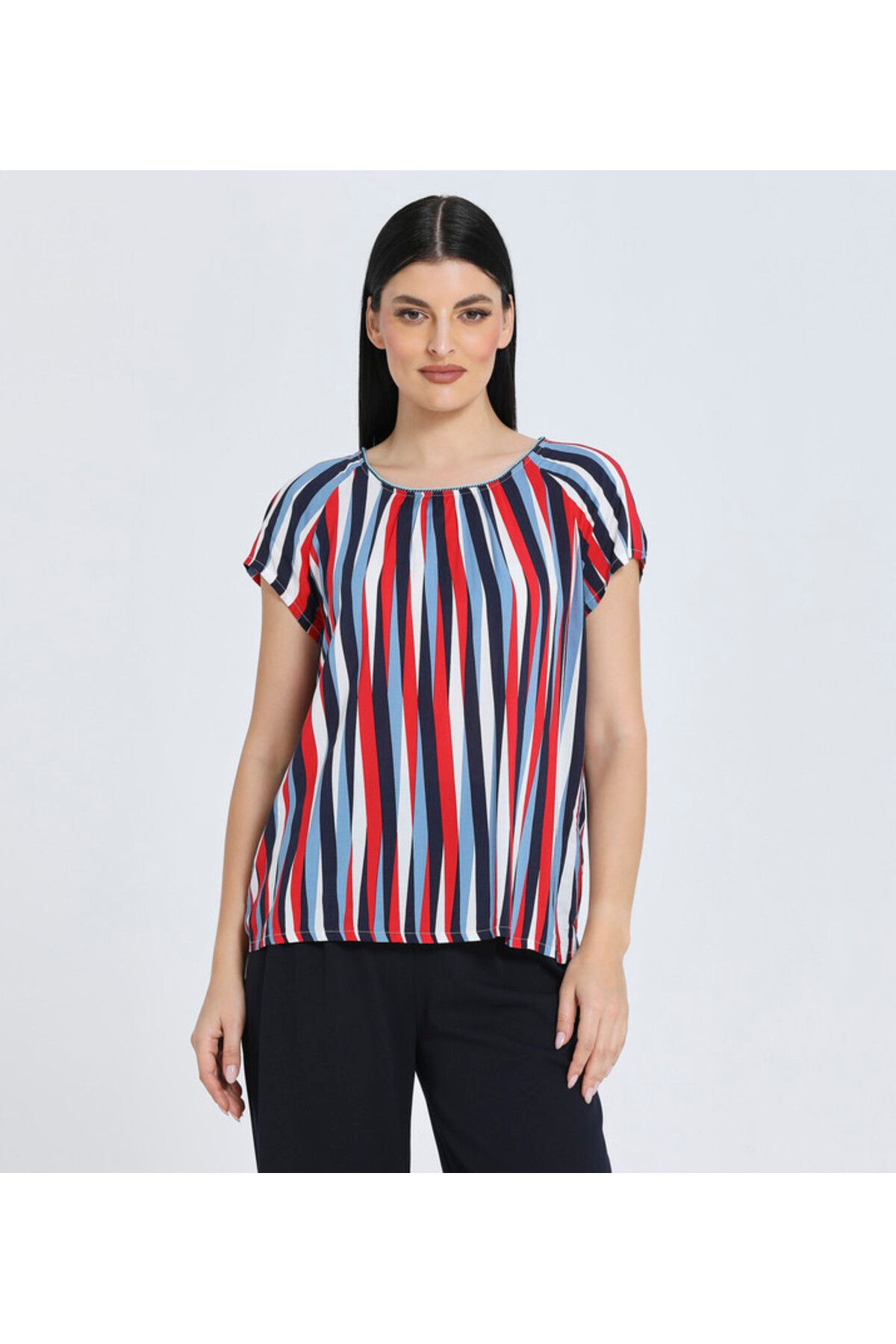 Zabaione-Women's Striped Short Sleeve Top - Red & Blue 1