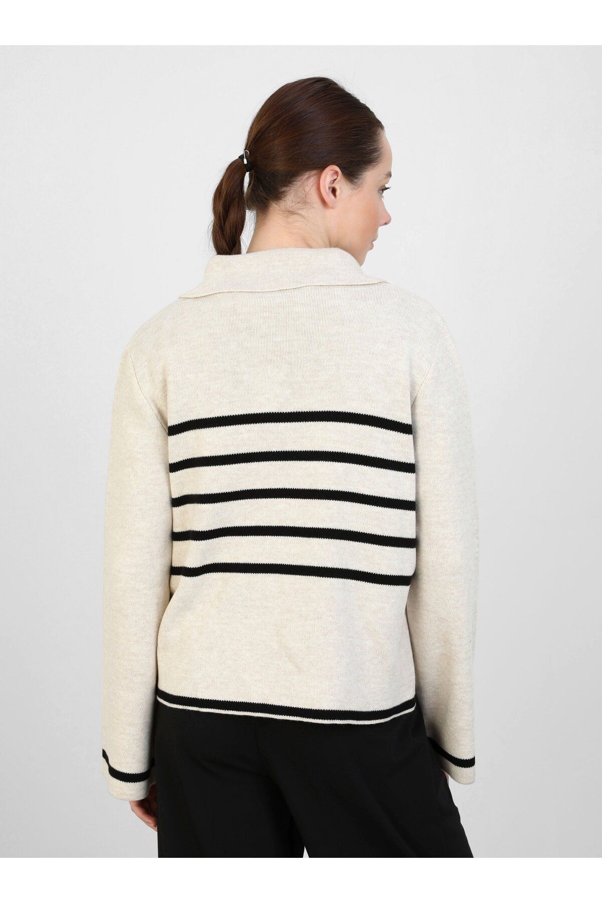 Benin-Beige and Black Knitwear Cardigan - Benin 7