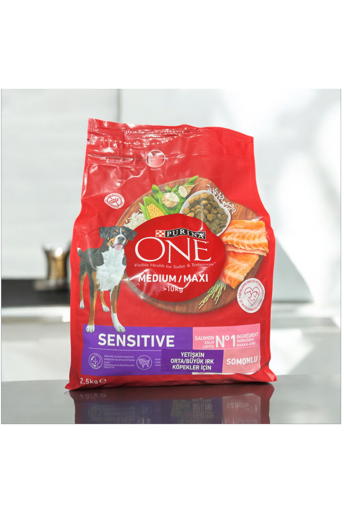 Purina One Sensitive Yetişkin Orta Büyük Irk Somonlu Köpek Maması