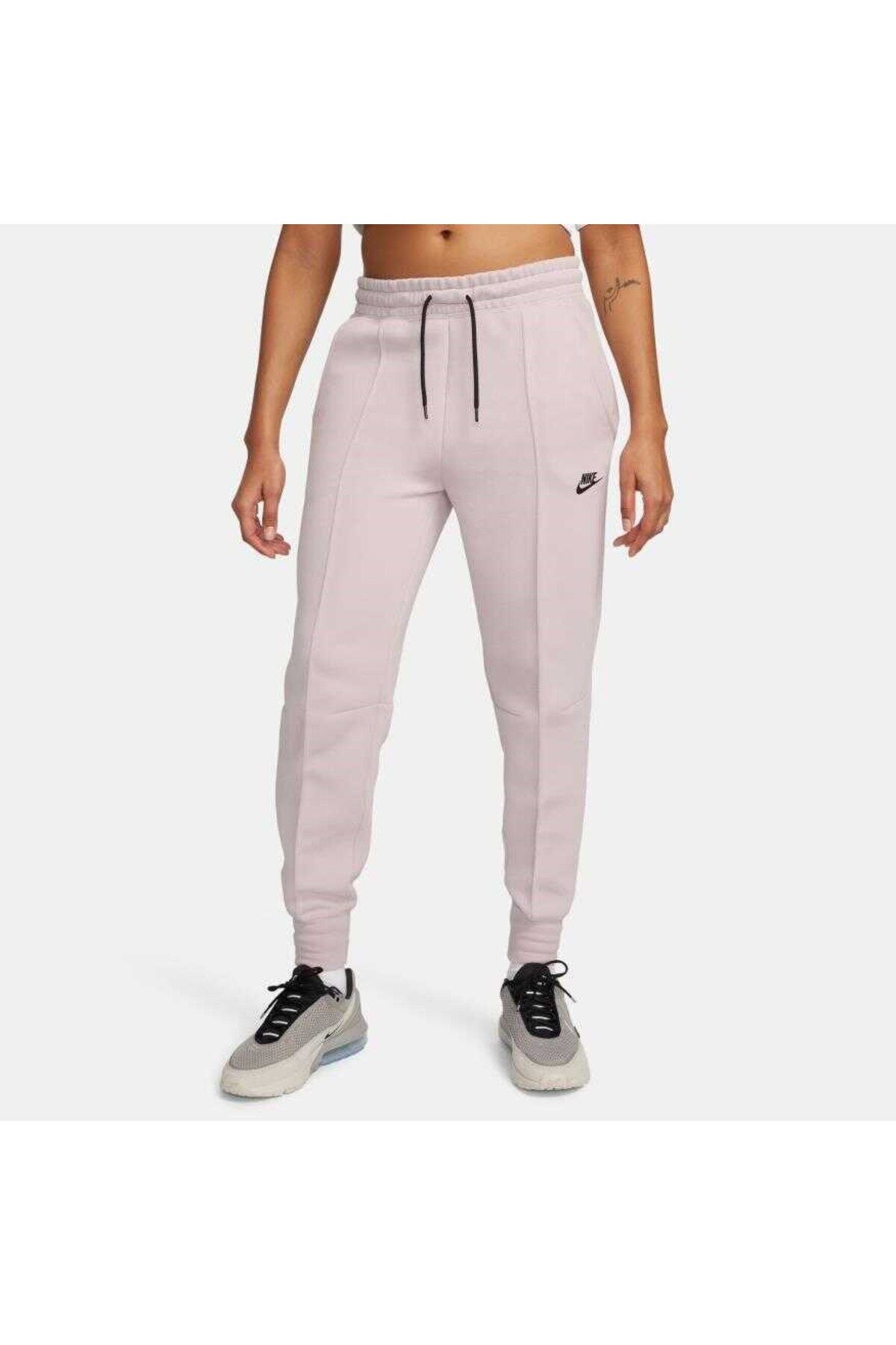 Nike-Nsw Tech Fleece Mr Jogger Women's Sweatpants - Fb8330-019 5