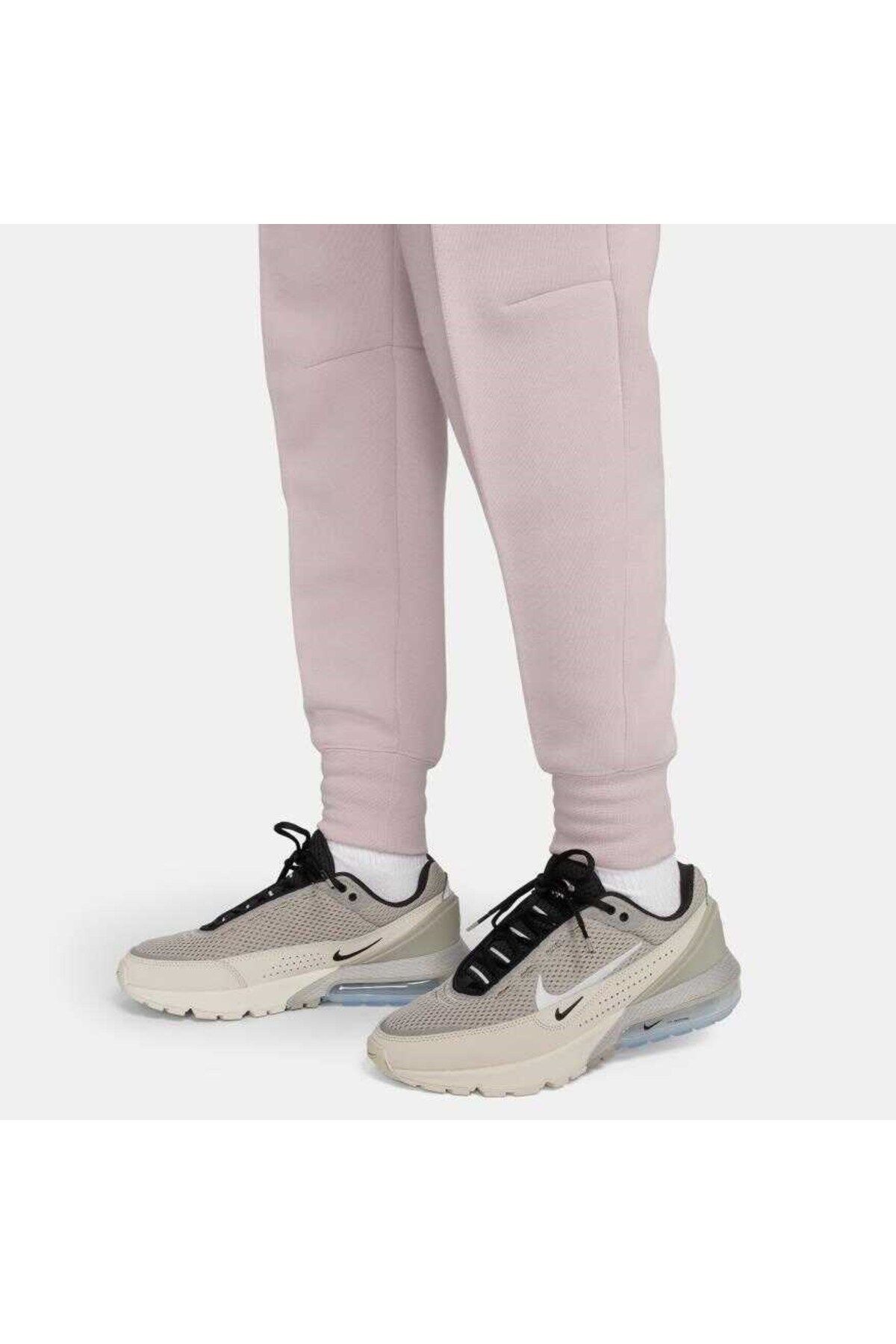 Nike-Nsw Tech Fleece Mr Jogger Women's Sweatpants - Fb8330-019 8