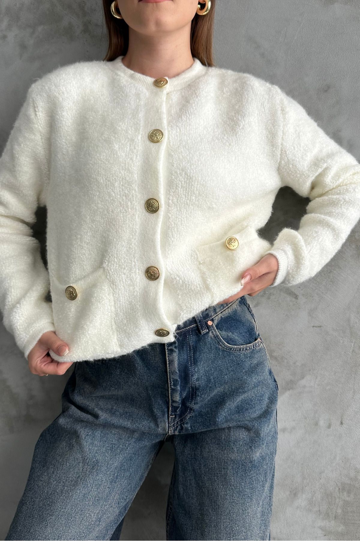 macharel jeans-Ecru Curl Knitted Buttoned Sweater Cardigan with Pockets 2