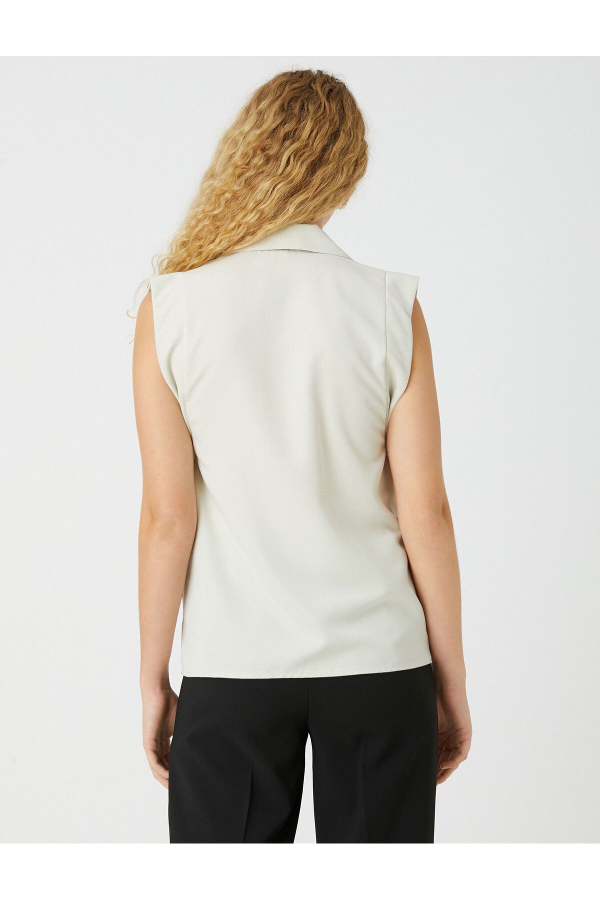 Koton-Sleeveless Shirt Buttoned 4