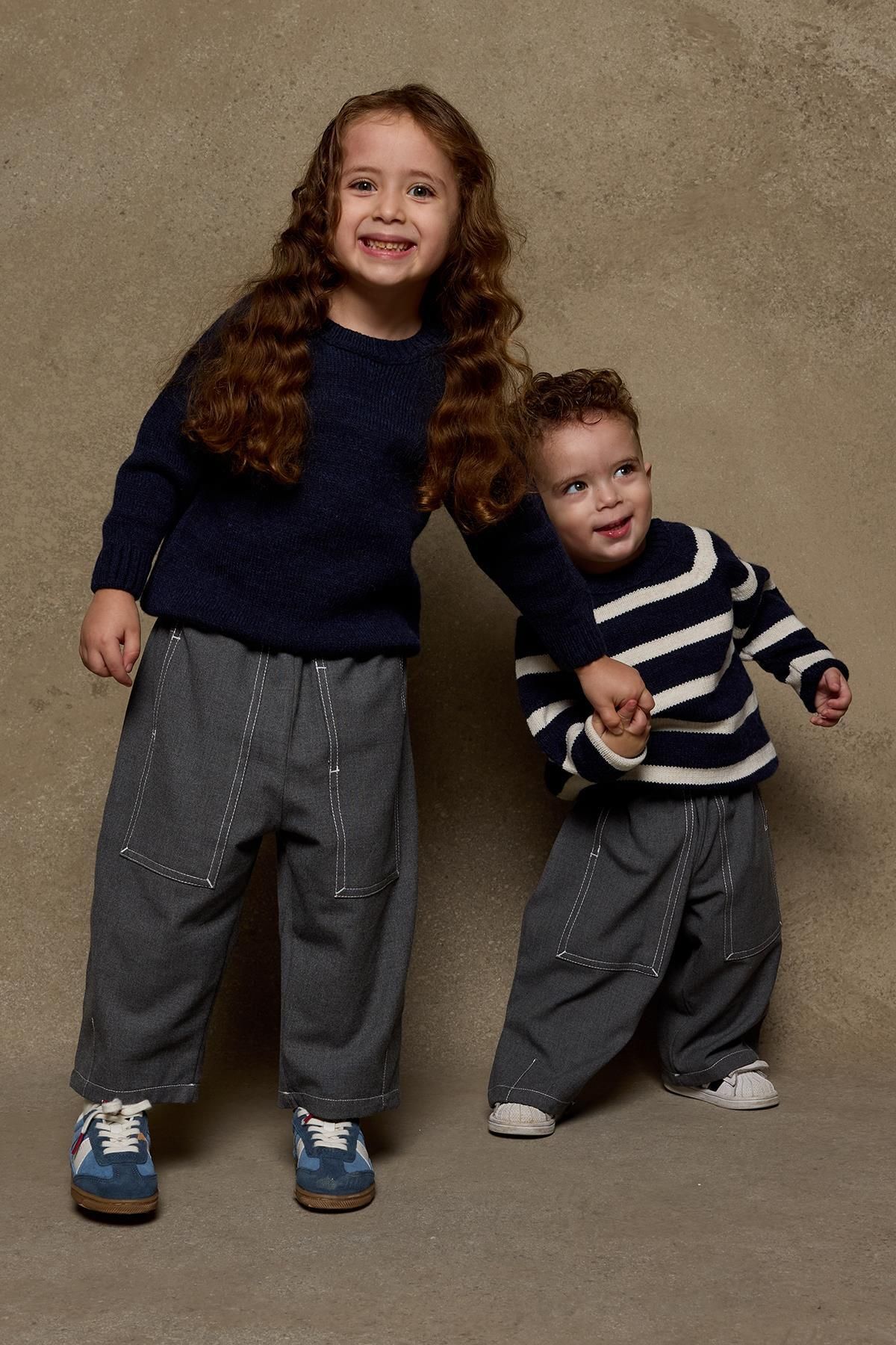 Fahhar Kids-Navy Blue Striped Knitwear Sweater 2