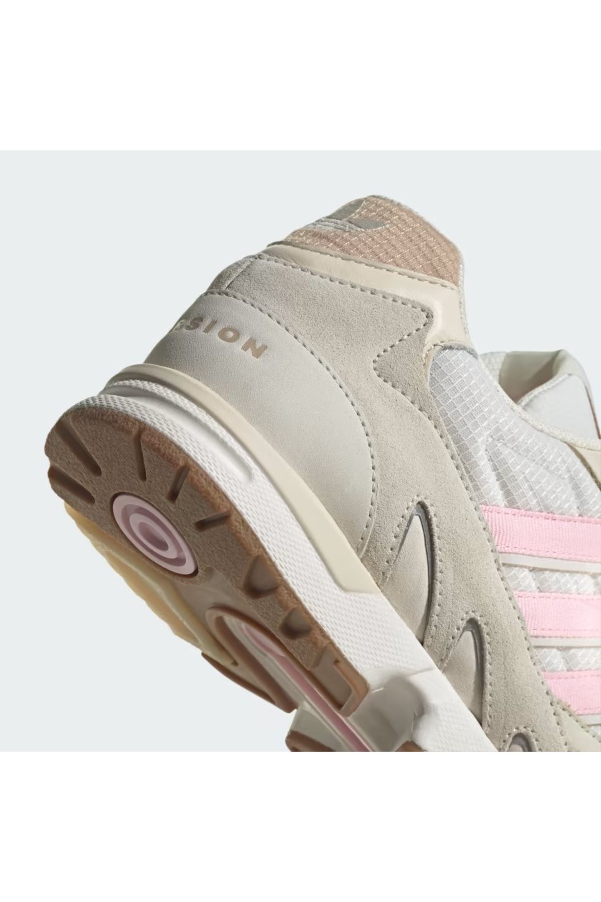 اسنیکر صورتی زنانه کفش ورزشی فوق العاده کربن IE4212 adidas