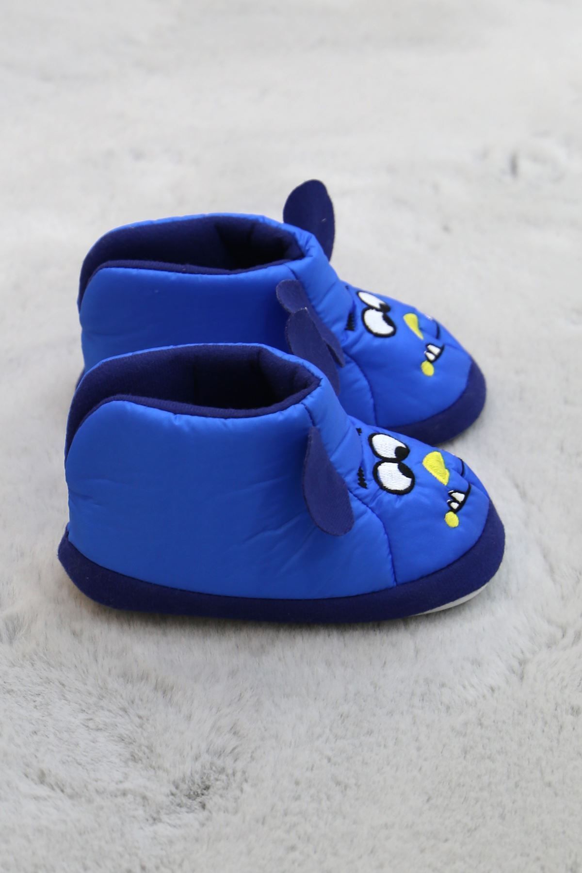 SG38-24-31 Children's Slippers - Sax Blue Model 20930.264 4