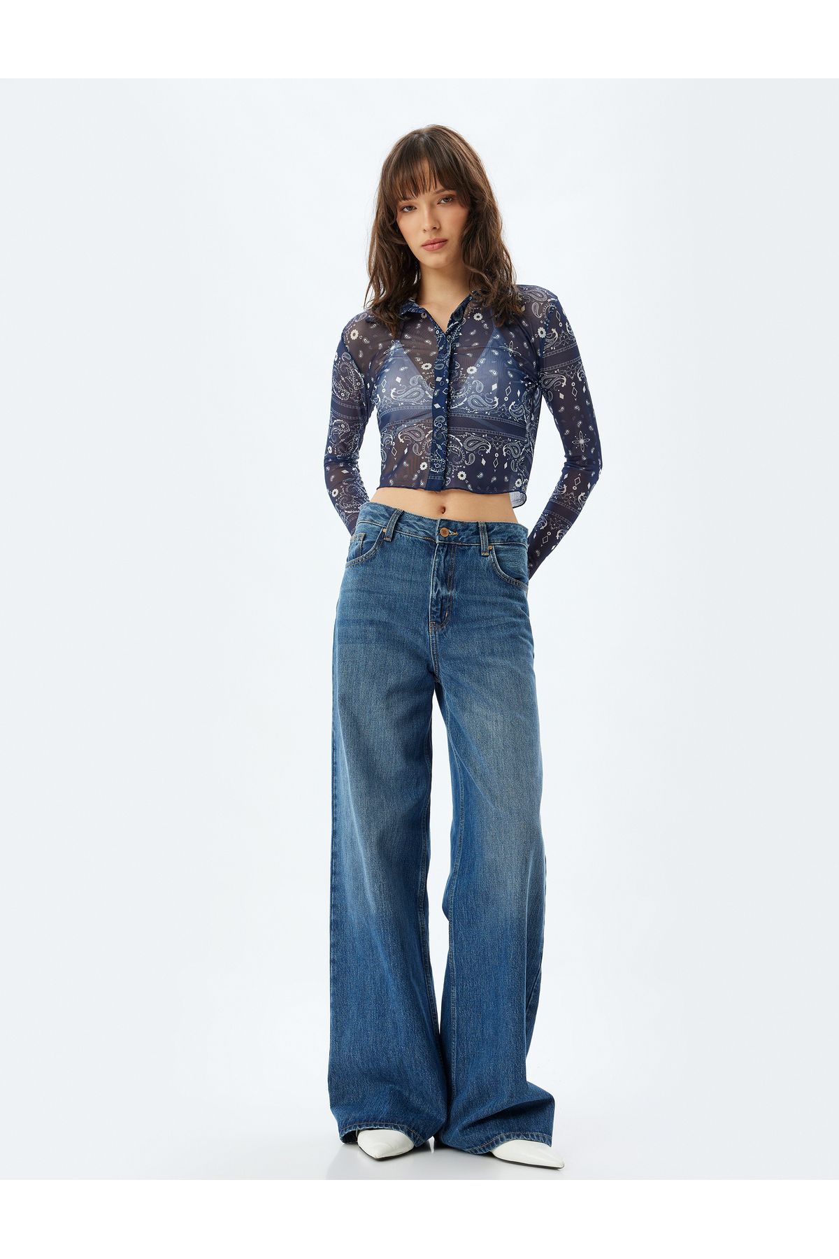 complete the look image