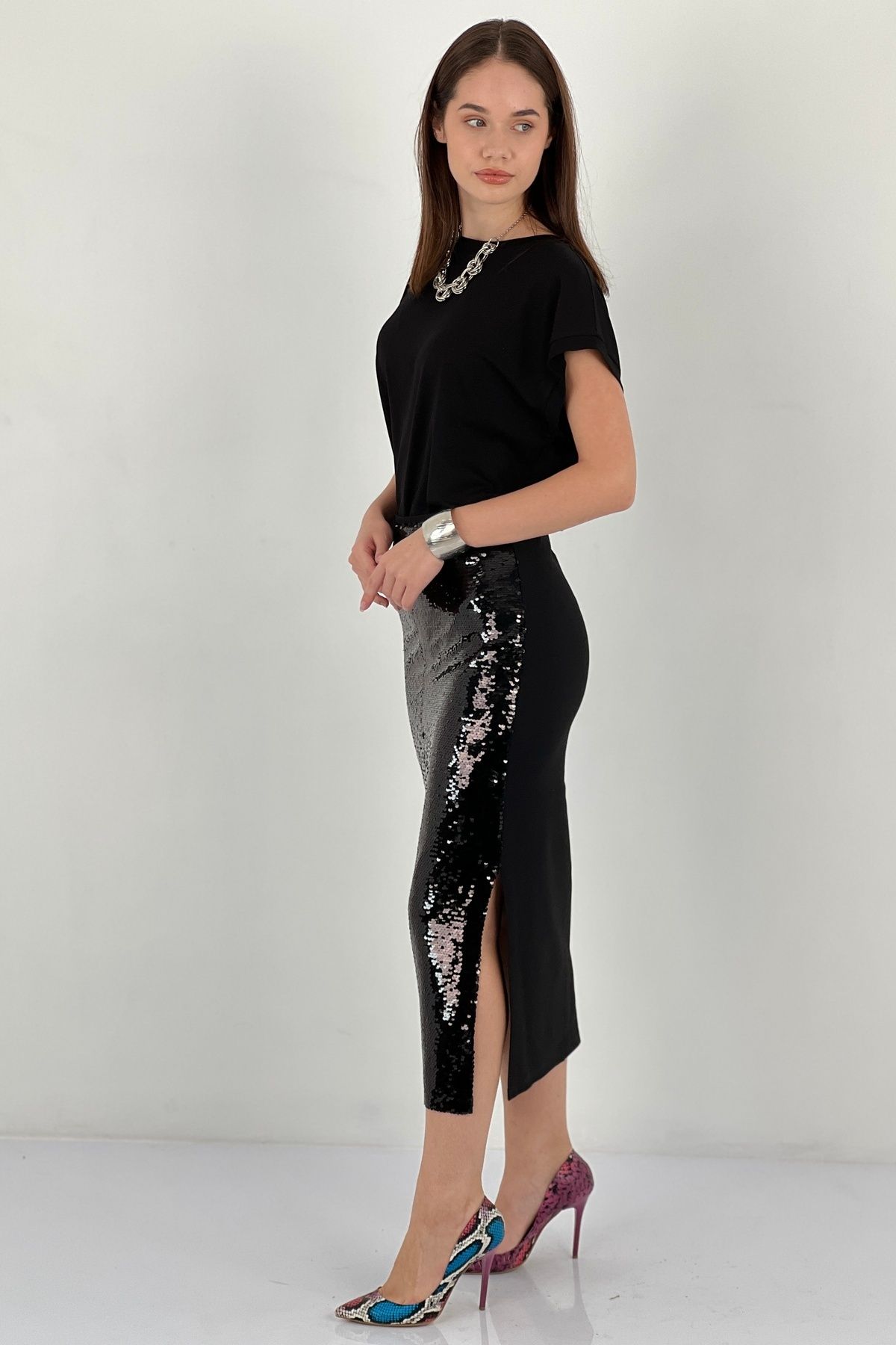 Miss Poem-Women's Long Slit Detailed Black Sequined Skirt 4