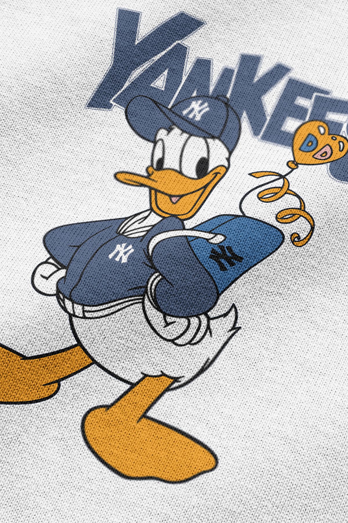 Overoz-Yankees Donald Duck Printed Oversize Cotton T-Shirt - Crew Neck White T1146 3