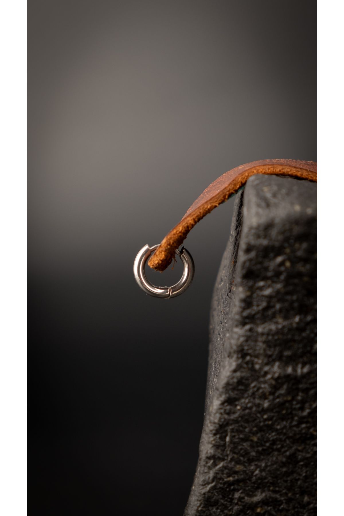 Piercing Market Steel & Silver-مجوهرات رجالية من الفولاذ المقاوم للصدأ، تصميم خاص، أقراط دائرية أنيقة 4