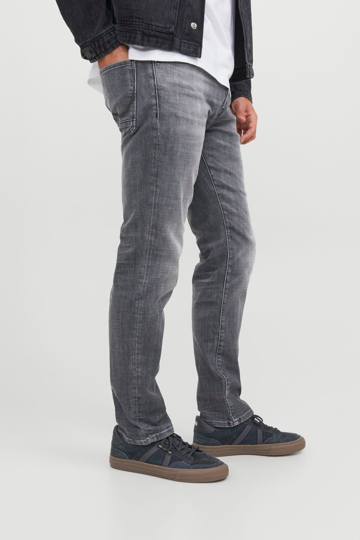 جین مردانه Tim 674 Slim Fit Jack & Jones