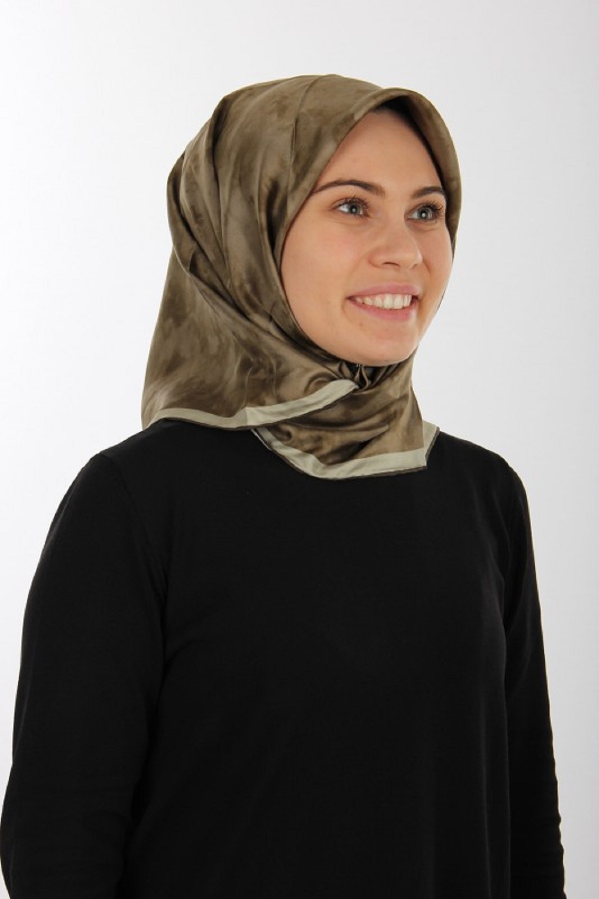 354 Aker Sura Silk Scarf 7208701