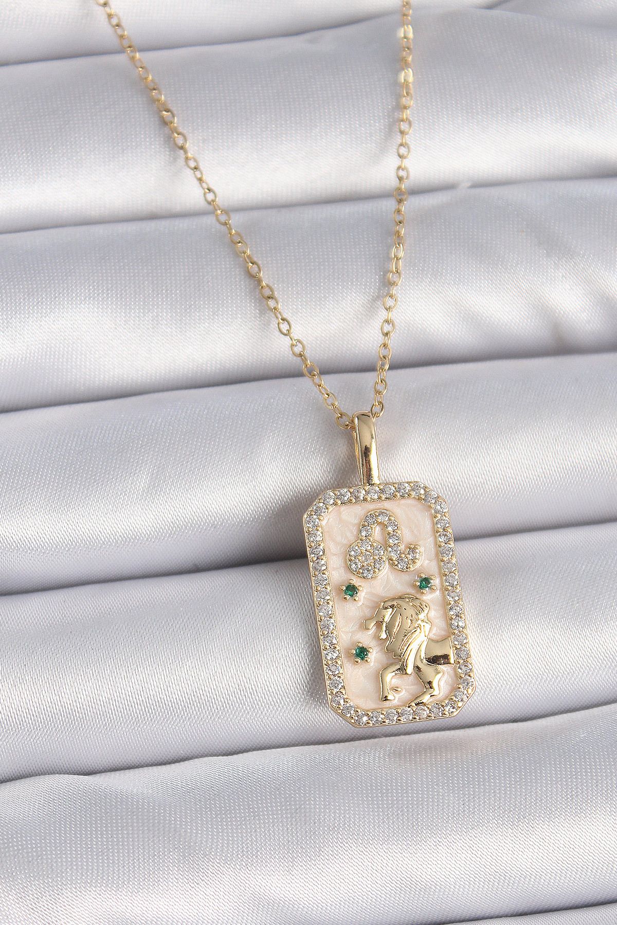 BirdoluSepet 316L Çelik Gold Renk Zincir Aslan Burcu Zirkon Taşlı Kadın Kolye