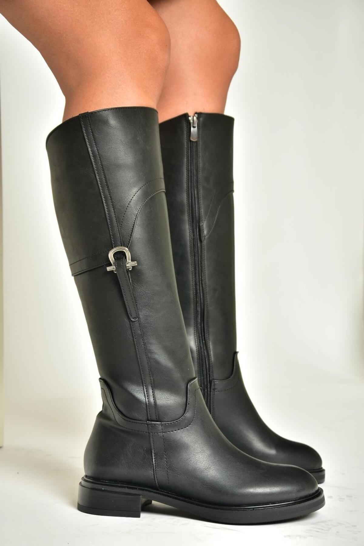 Fox Shoes-T 973600609   Schwarze Damenstiefel – flache Sohle 3