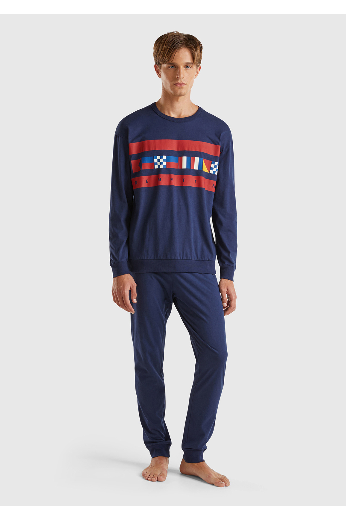 یونایتد کالرز آو بنتون ست لباس خواب مردانه طرح پنبه‌ای سرمه‌ای با جیب‌های طرح‌دار در بالا و پشت