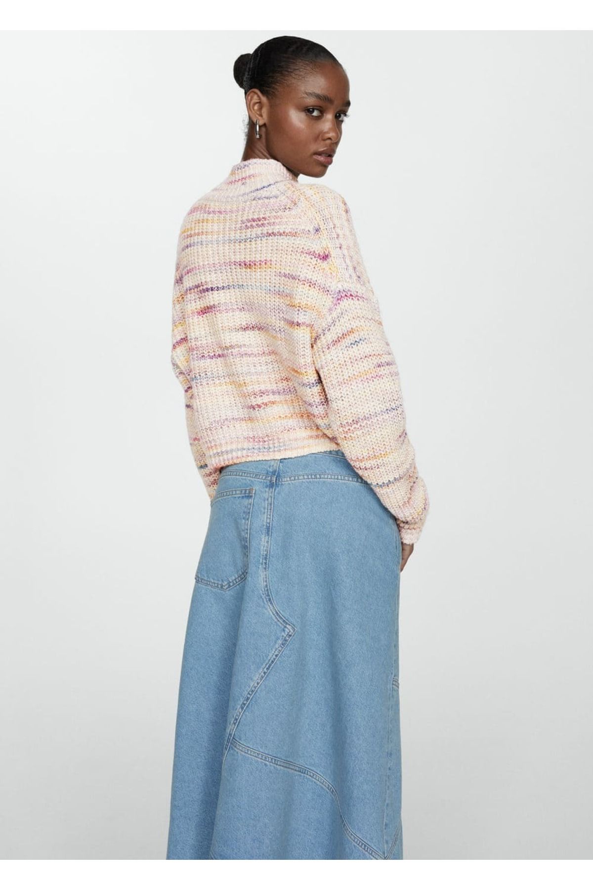 MANGO Woman-Knitwear Cropped Svetr 4