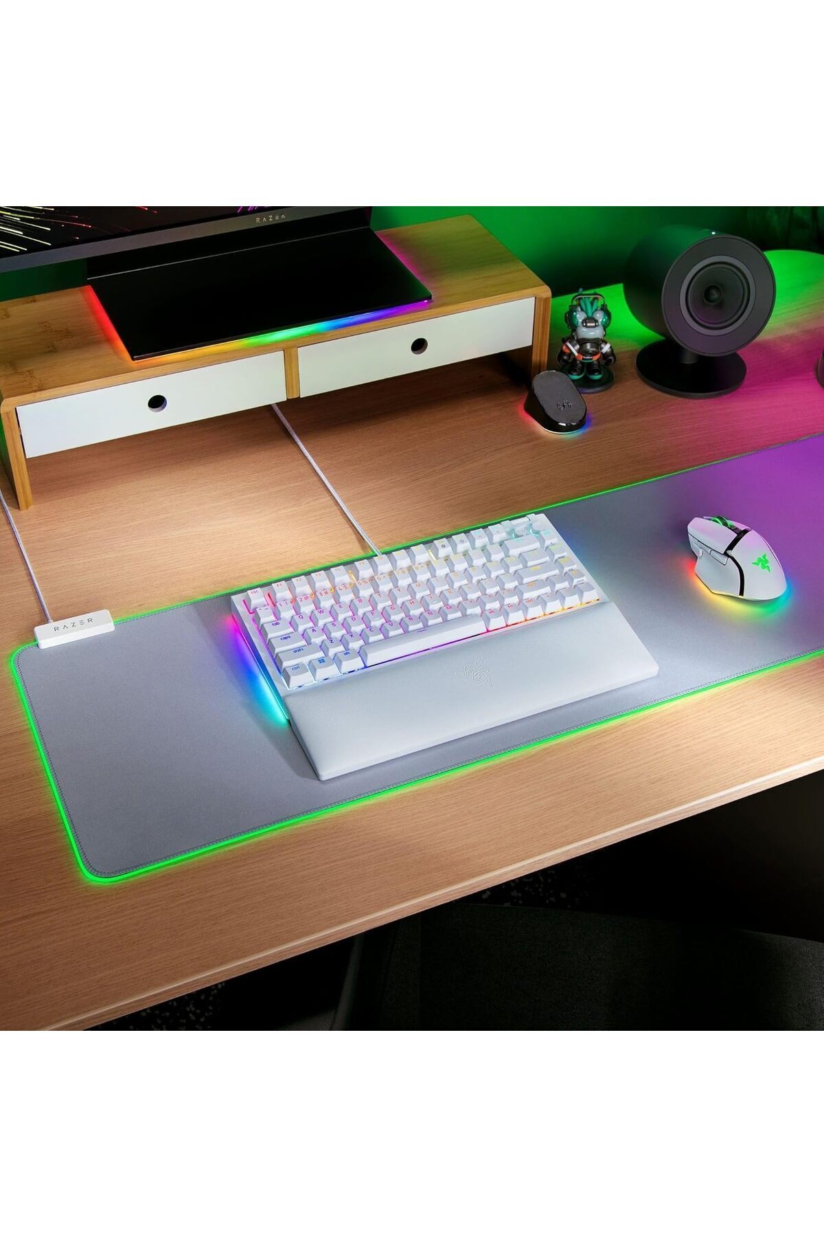 RAZER-BlackWidow V4 75% Hot-swappable Mechanical Gaming Keyboard - White 8