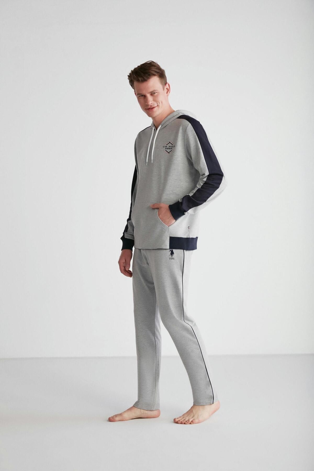 U.S. Polo Assn. U.s Polo Assn. 18709 Erkek Gri Melanj Kapşonlu Uzun Kollu Pijama Takımı -grimelanj