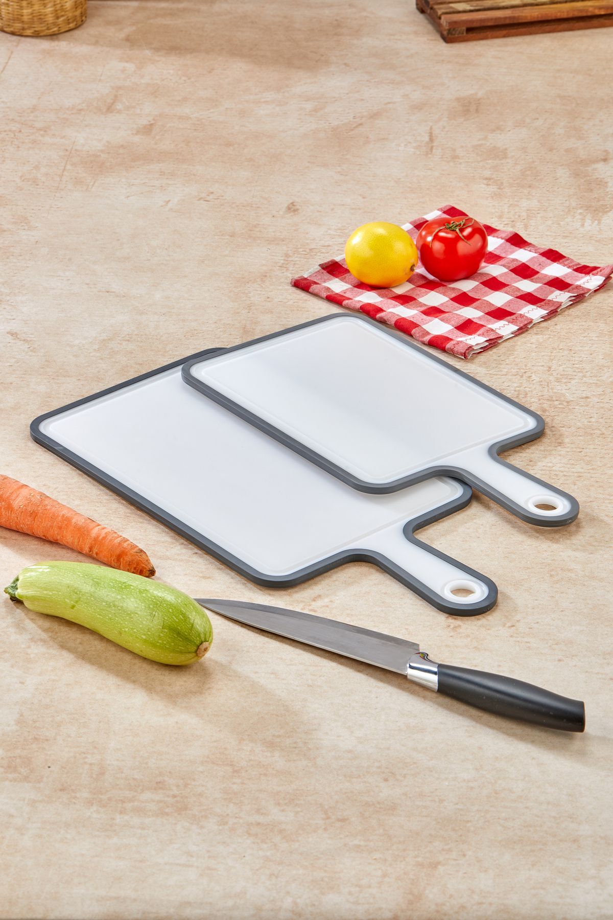 Poomy-Set of 2 Anti-Slip Cutting Boards - 24Cmx19Cm and 30Cmx21Cm 3