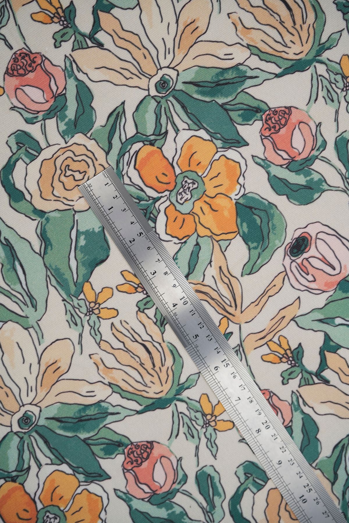 Tuğba Kuğu-Printed Panama Fabric (100% Cotton) |   Whimsical Roses 4