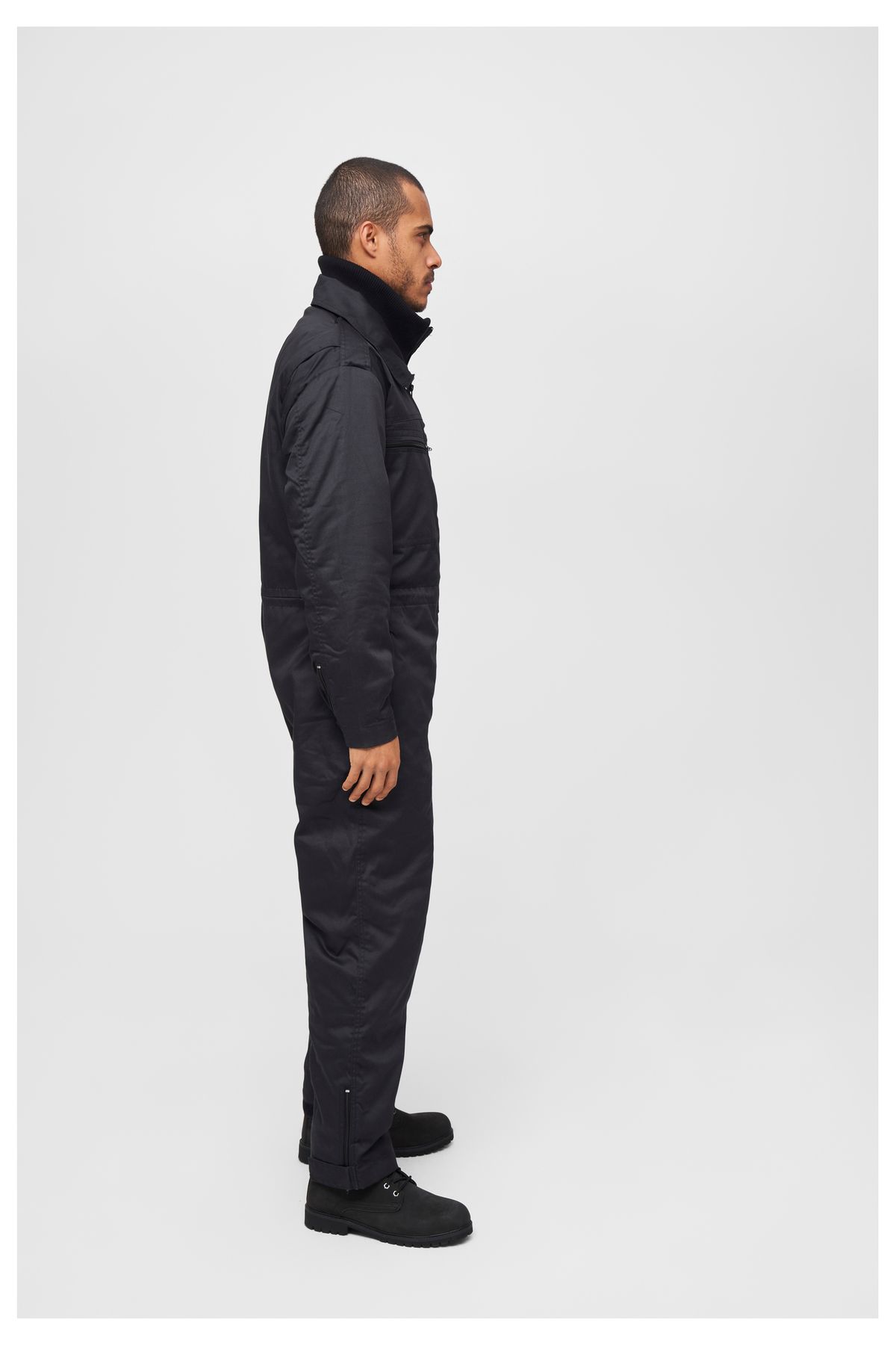 complete the look image