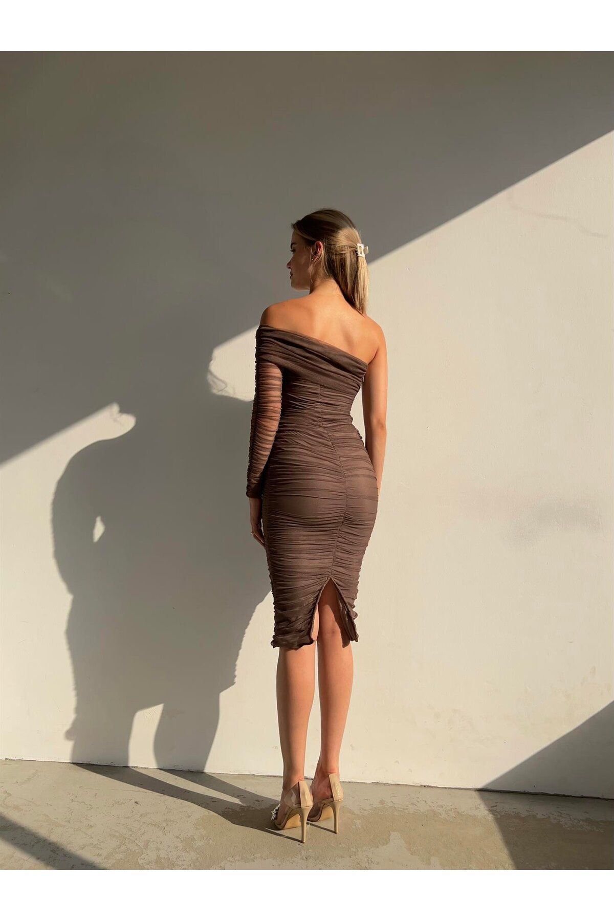 complete the look image