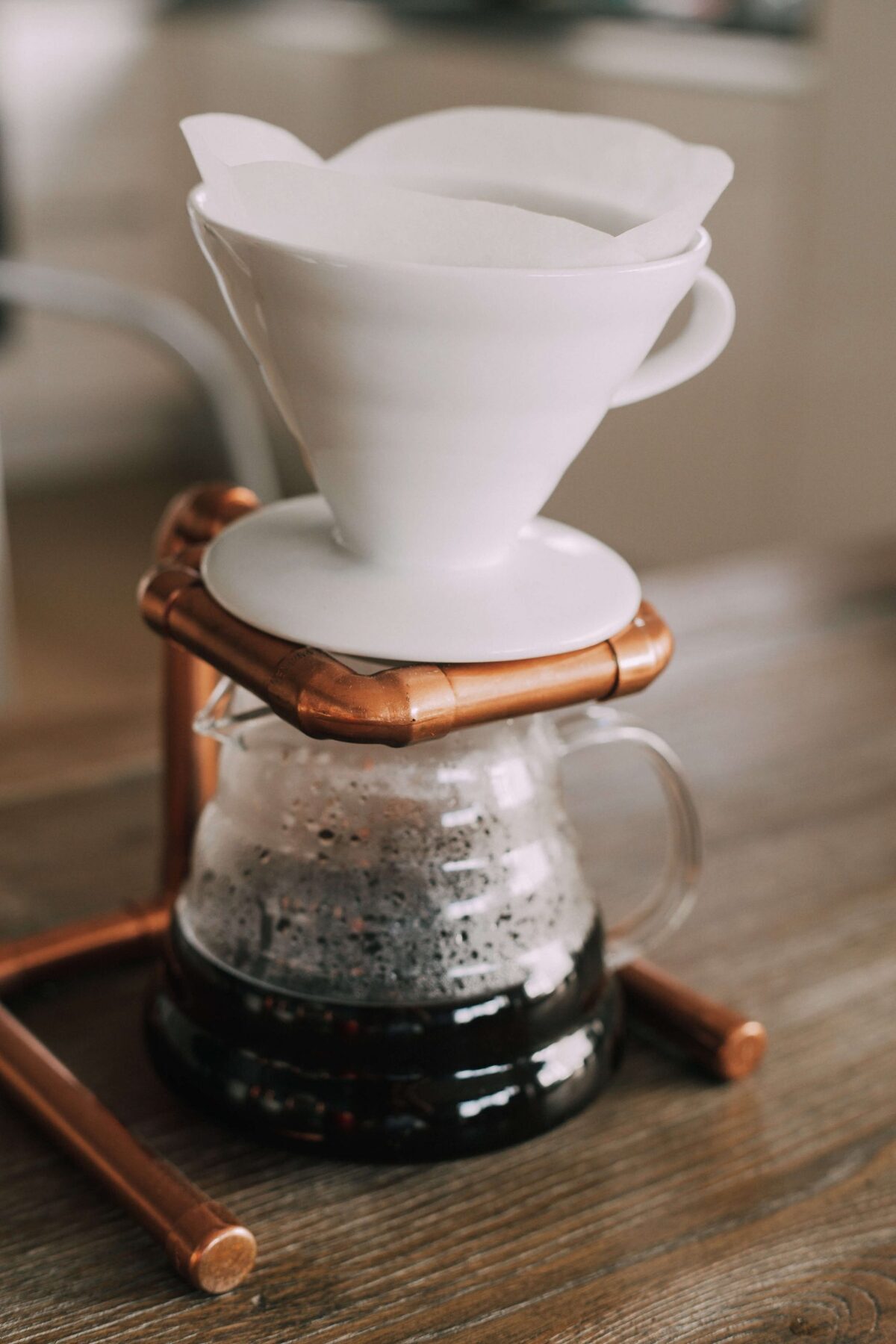 ALFIQ El Yapımı Bakır Kahve Demleme Seti & V60 Kahve Demleme