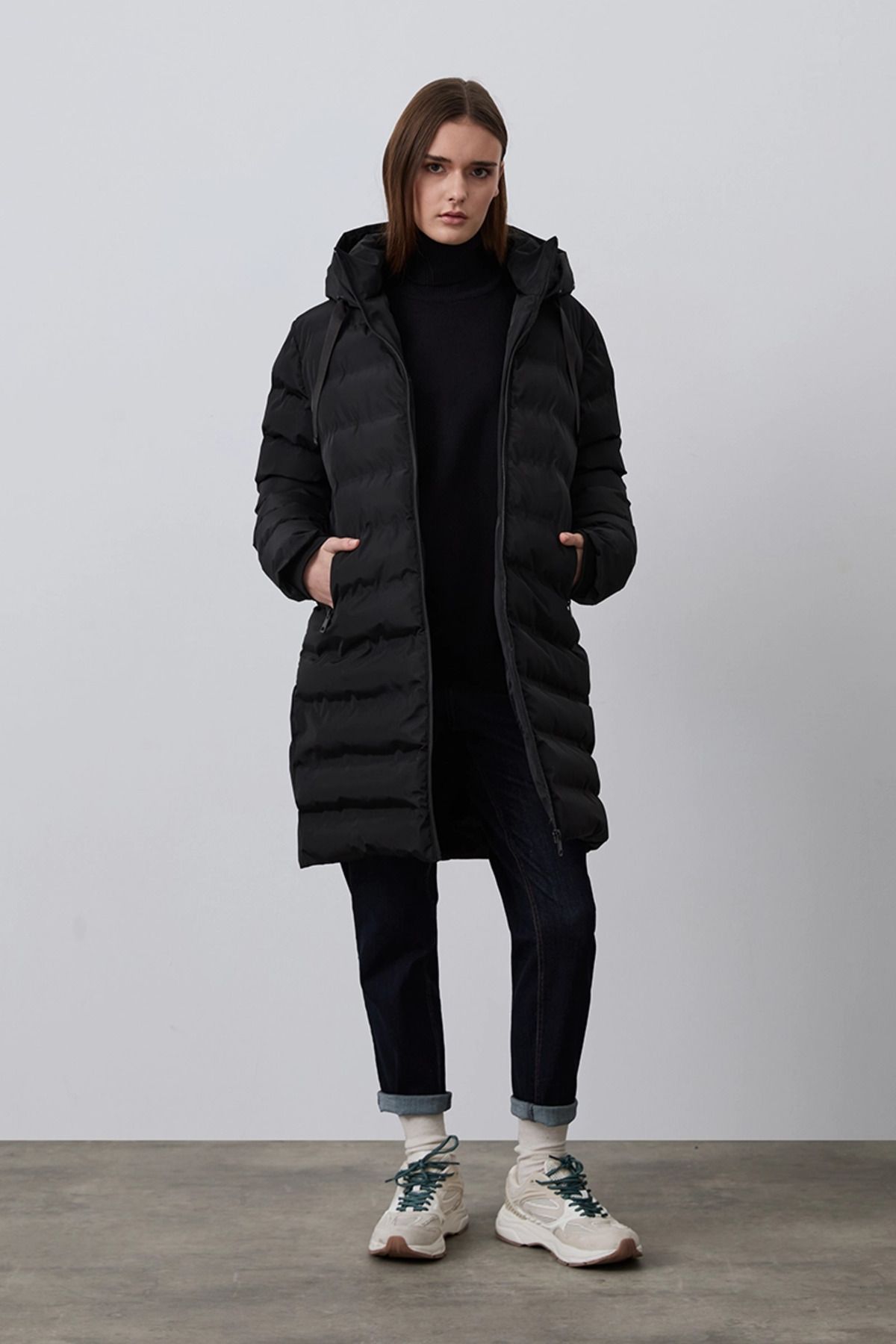 Gusto-Hooded Long Puffer Jacket - Black 2