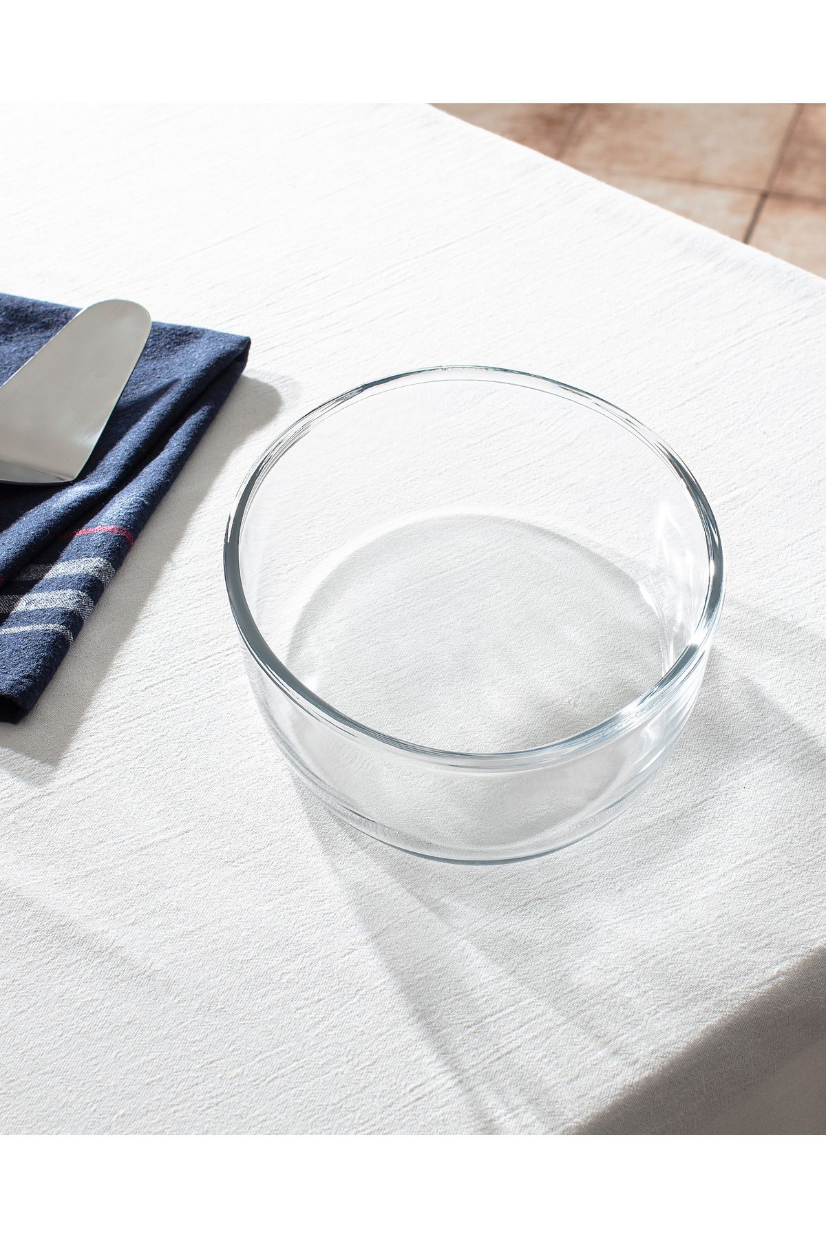 Madame Coco-Cholet Small Size Oval Borosilicate Glass Baking Tray 1