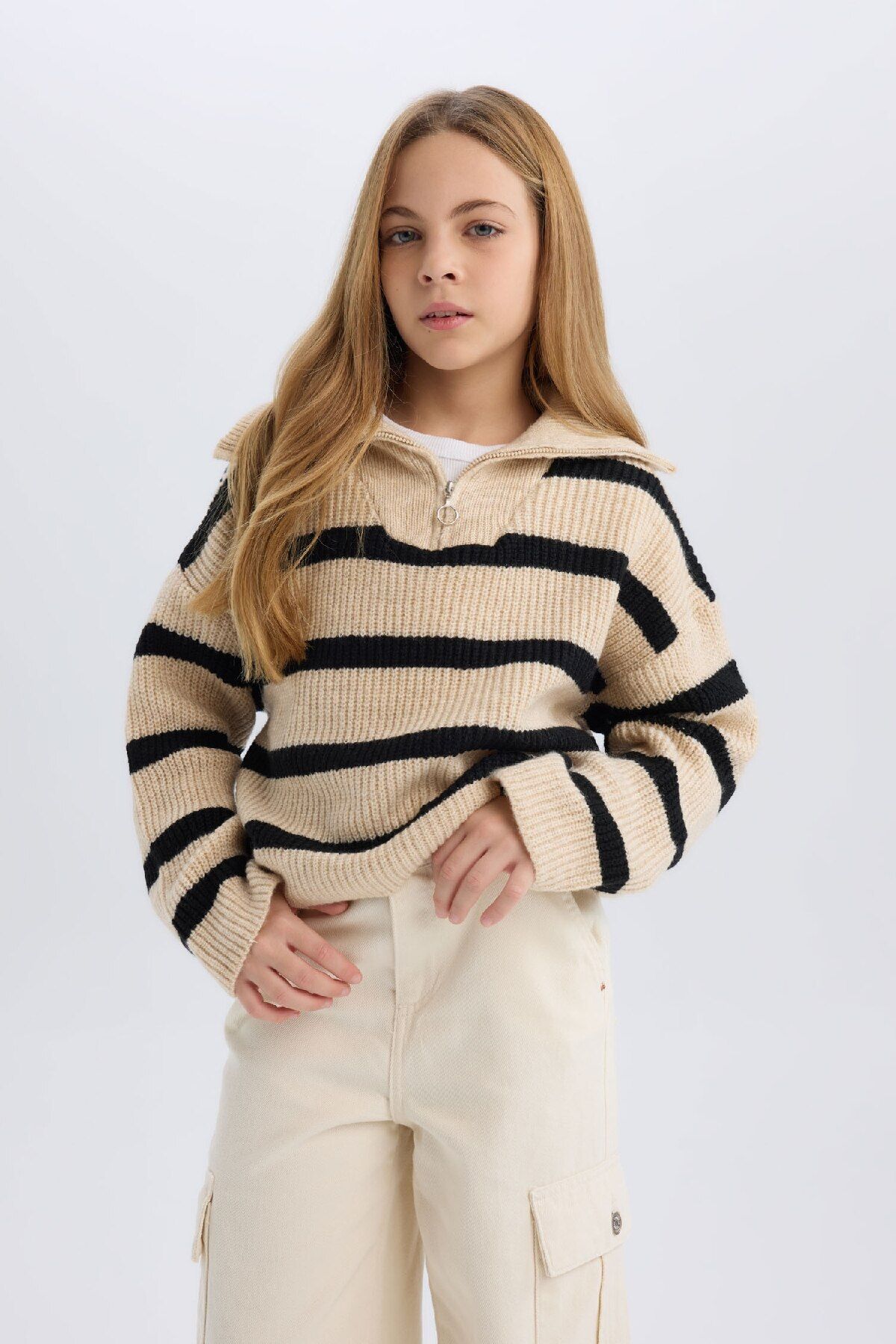 DeFacto-Girls' Standard Fit Stand Collar Zip-Up Striped Knitwear Sweater C9664A824Wn 1