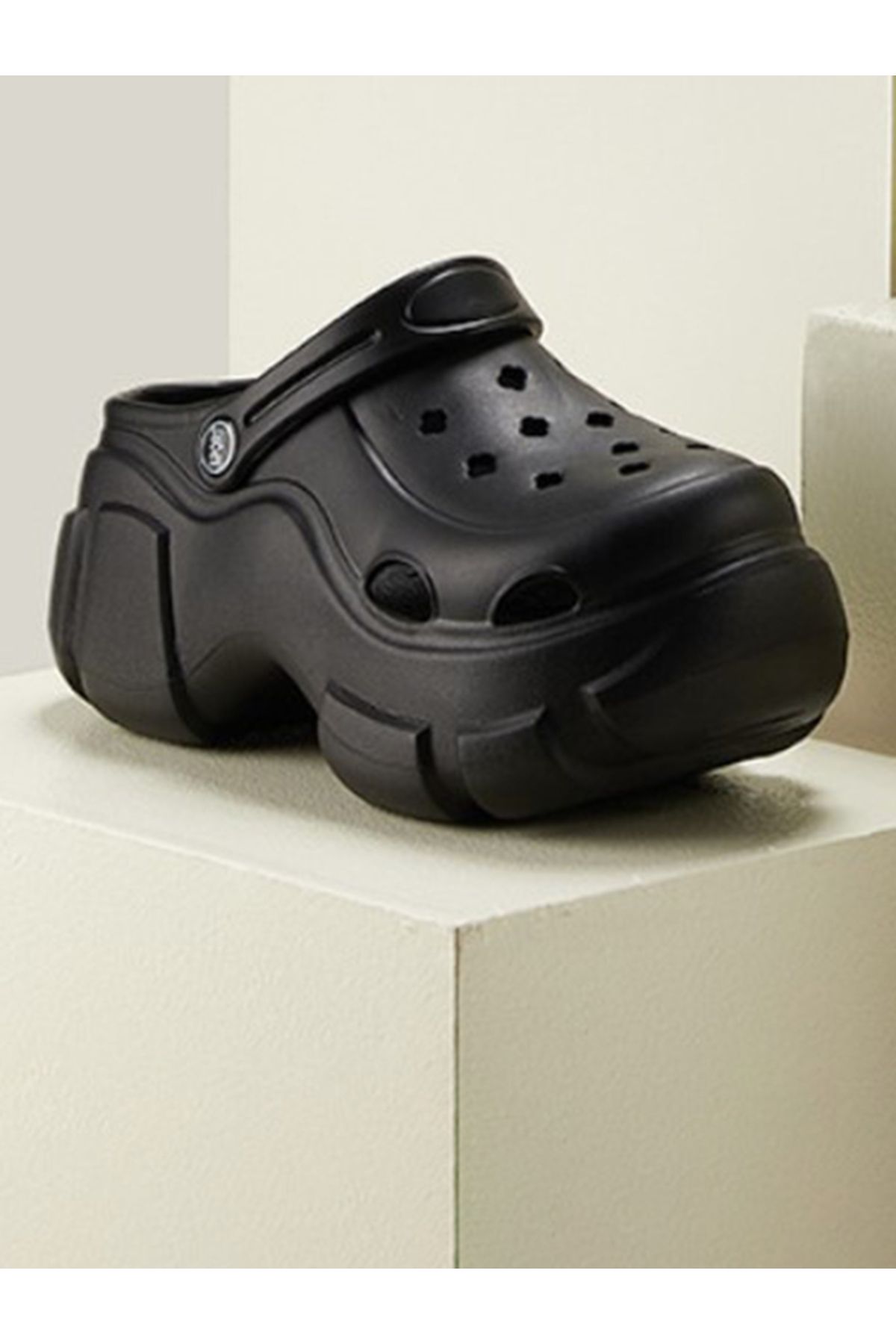 Sneak-a-Peek By Styli-Cut-Out Detail Platform Hollow Clogs 4