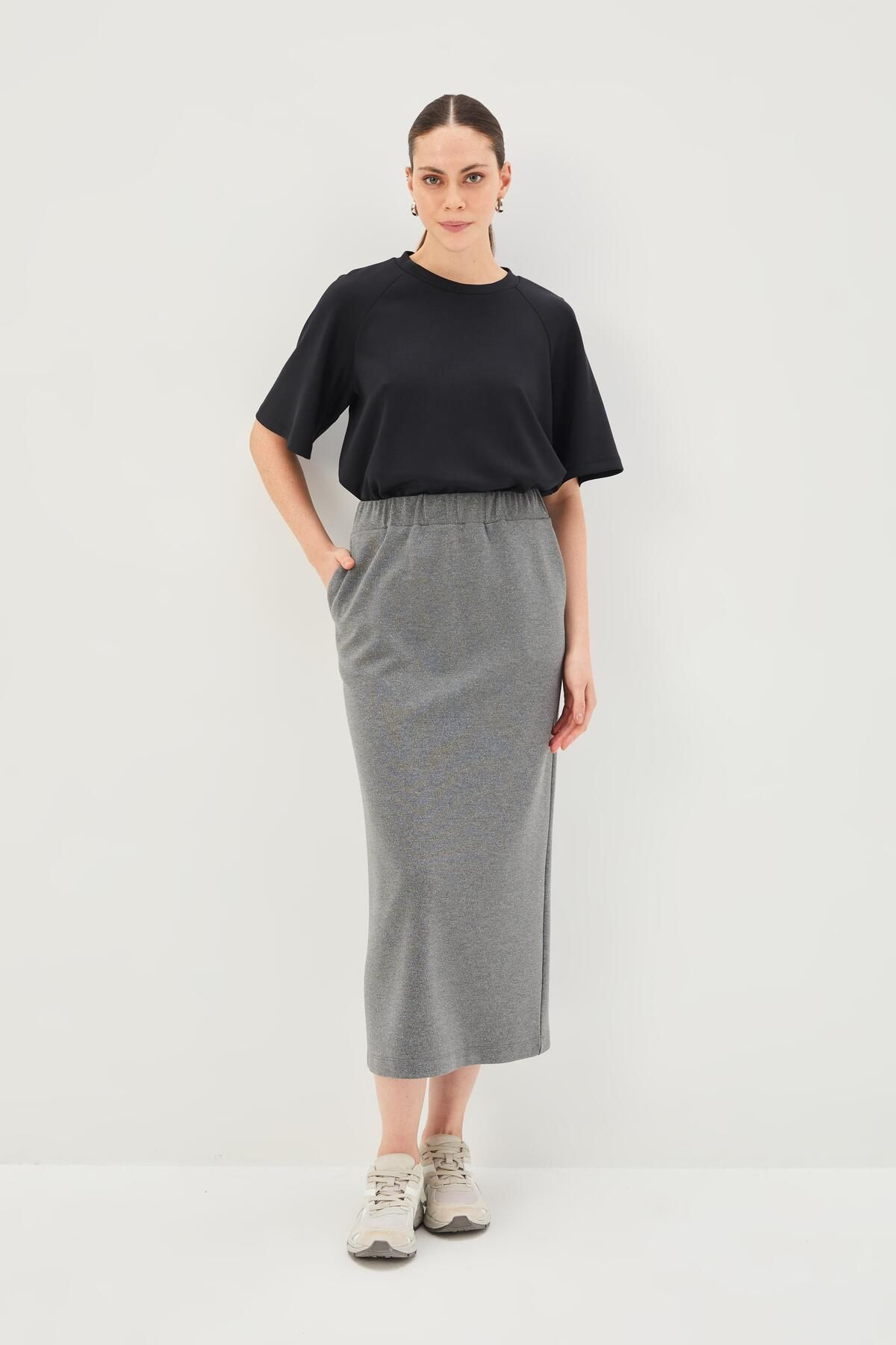 Allyco-Regular Knitted Glitter Skirt with Elastic Waist and Slit Detail 1