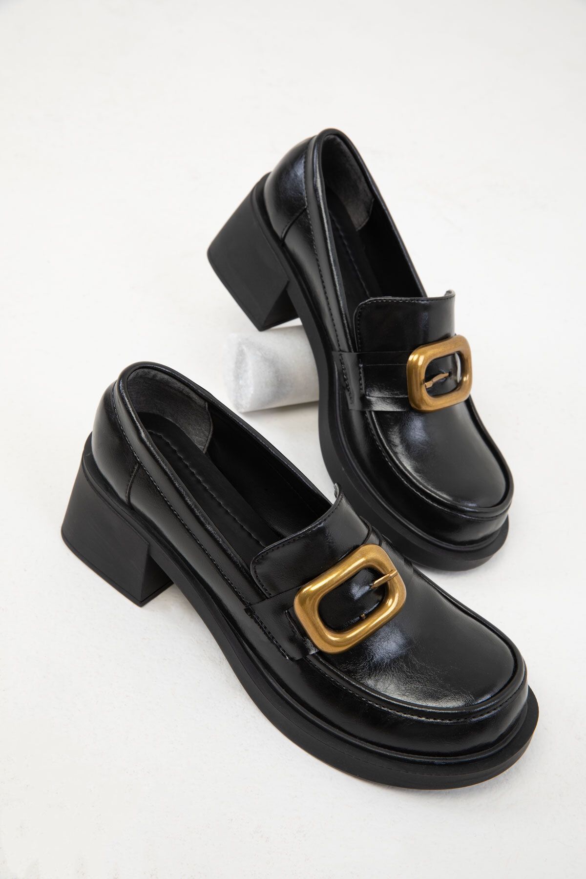 SOHO-Women's Casual Shoes 20099 - Black 4