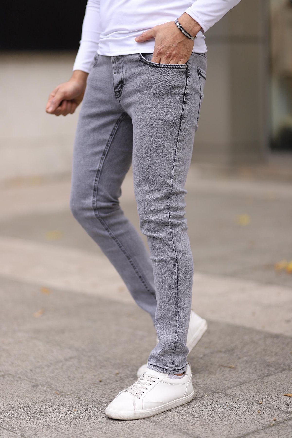 Trendyol Collection Szare obcisłe dżinsy Jeansy Tmnaw25Je00013