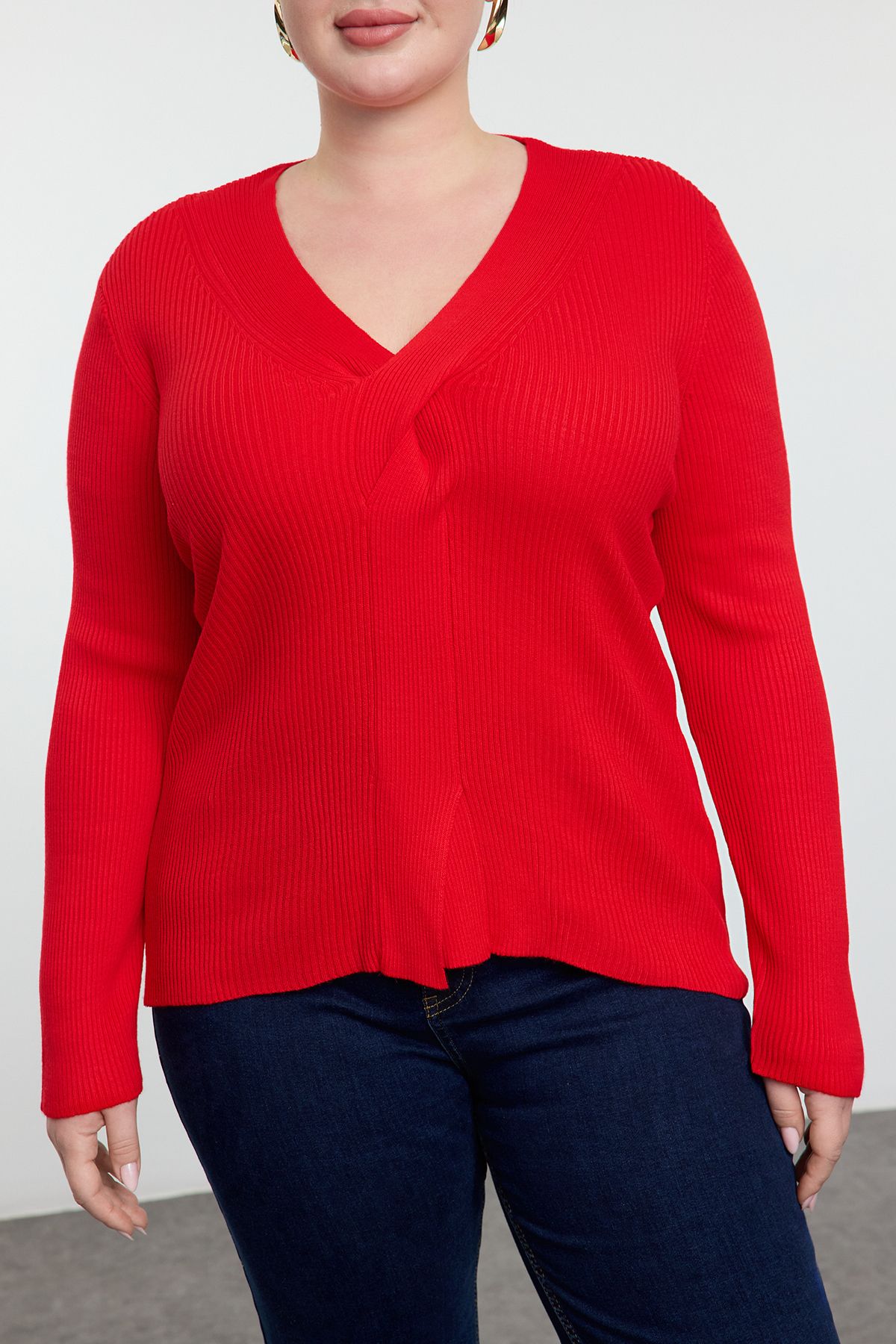 Trendyol Curve-V-Neck Red Knitwear Sweater - Front Knot Detail TBBAW24AN00101 3