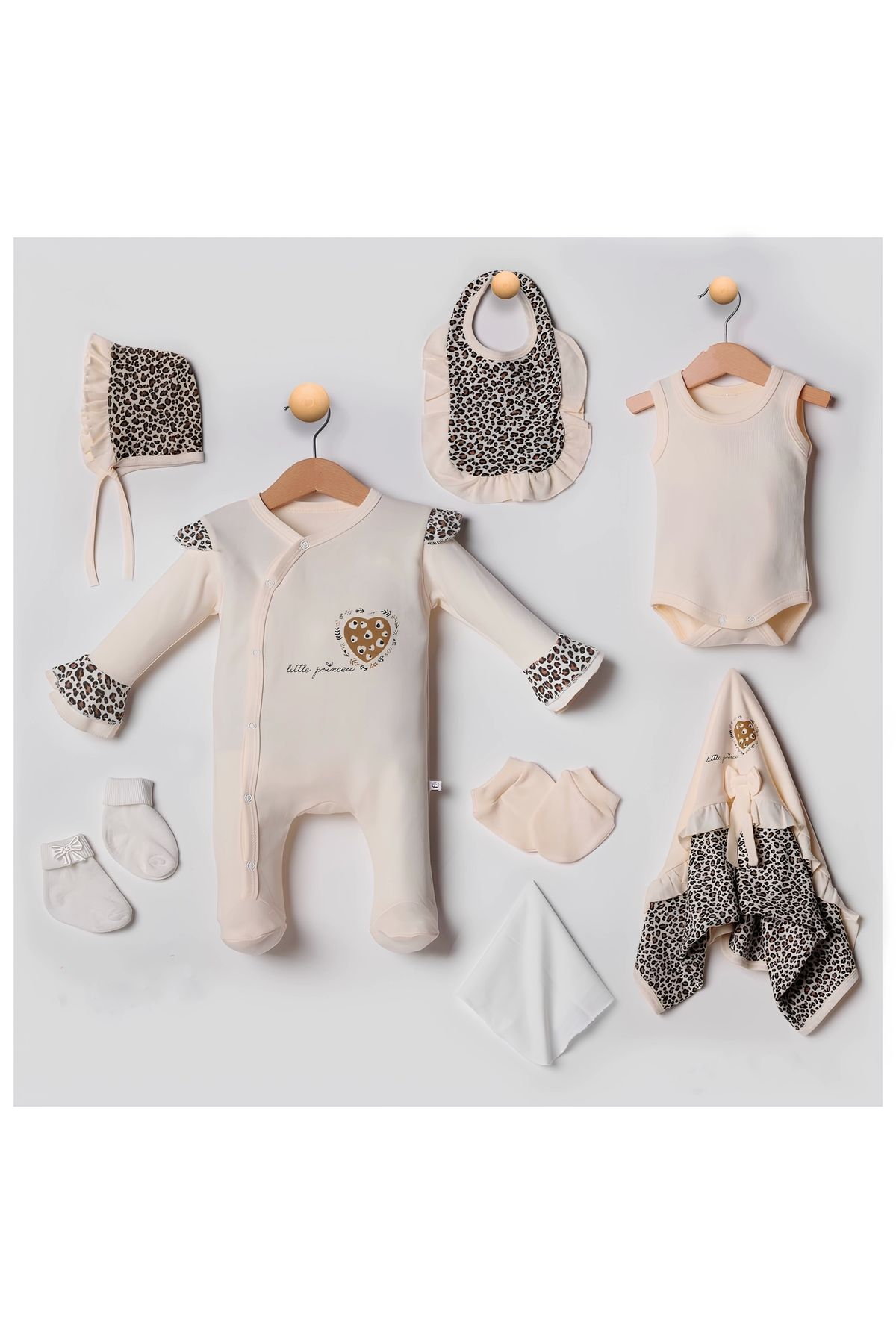 BabyBird Leopar Desenli 8li Set Yeni Doğan