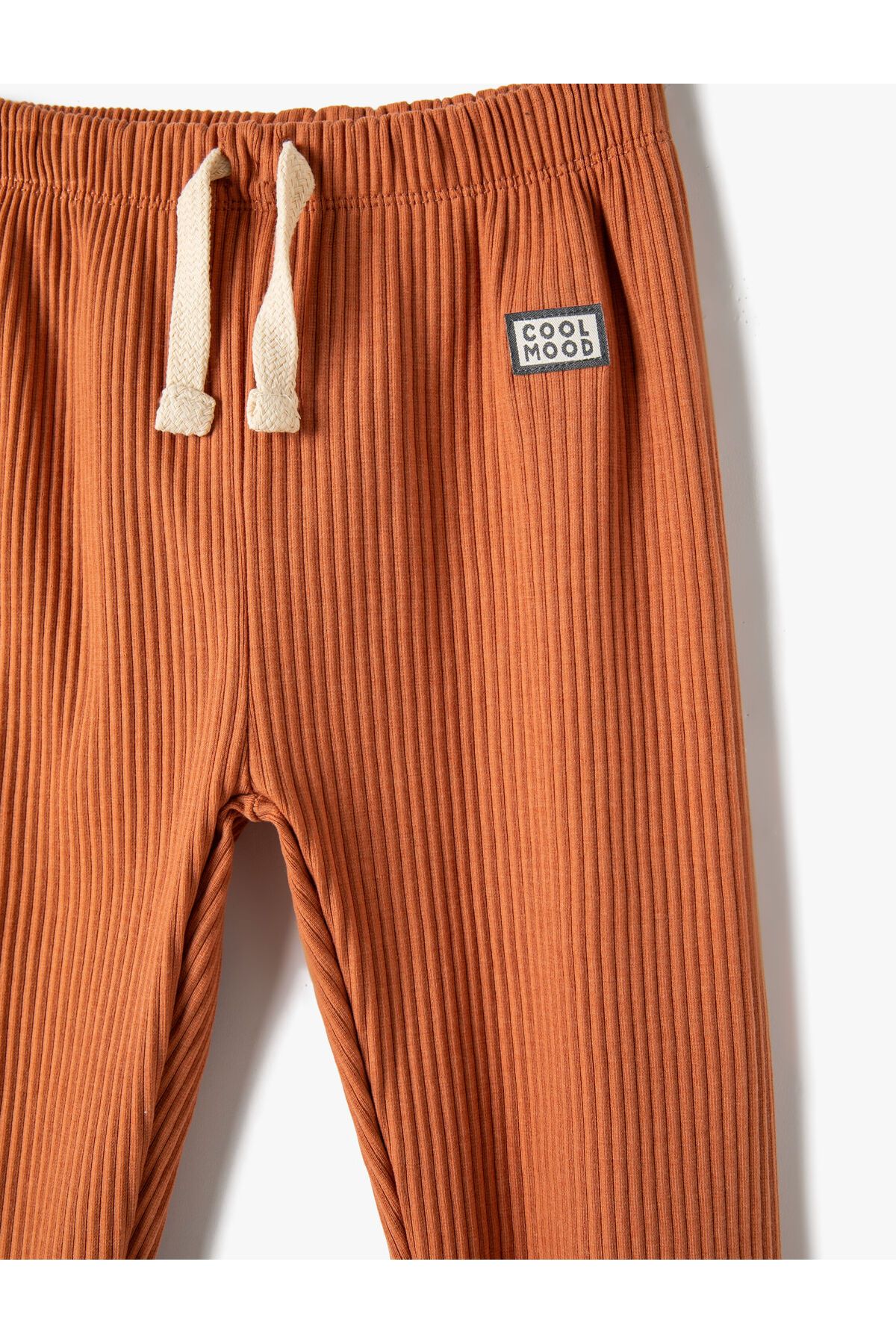 Koton-Textured Basic Sweatpants - Tie-Up Waist Design 3