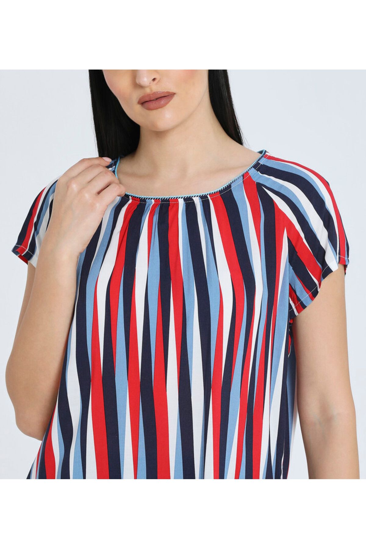 Zabaione-Women's Striped Short Sleeve Top - Red & Blue 3