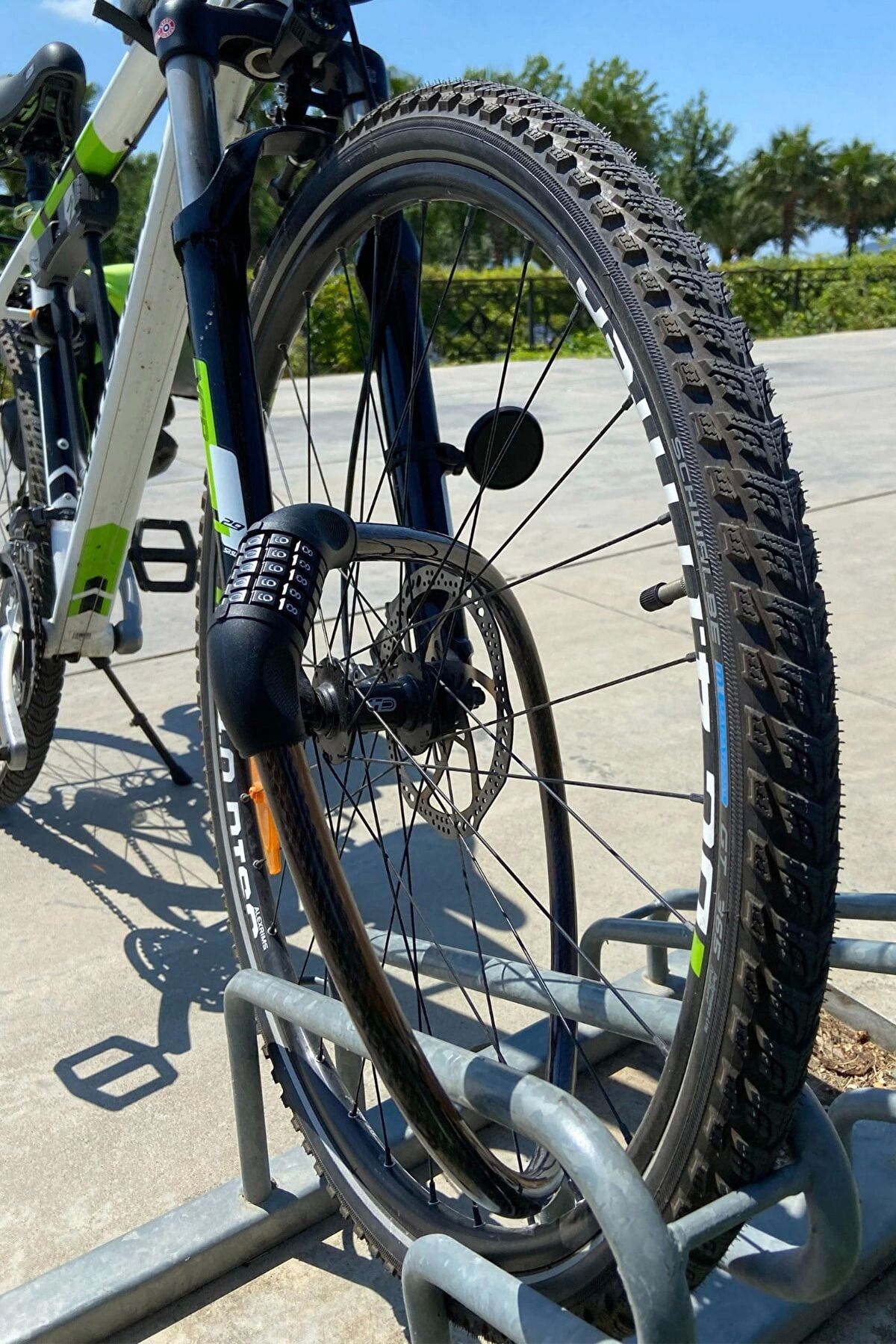 Easy Tedarik Yuma Ym-747 120cm 20mm 5 Şifreli Siyah Motorsiklet Kilidi