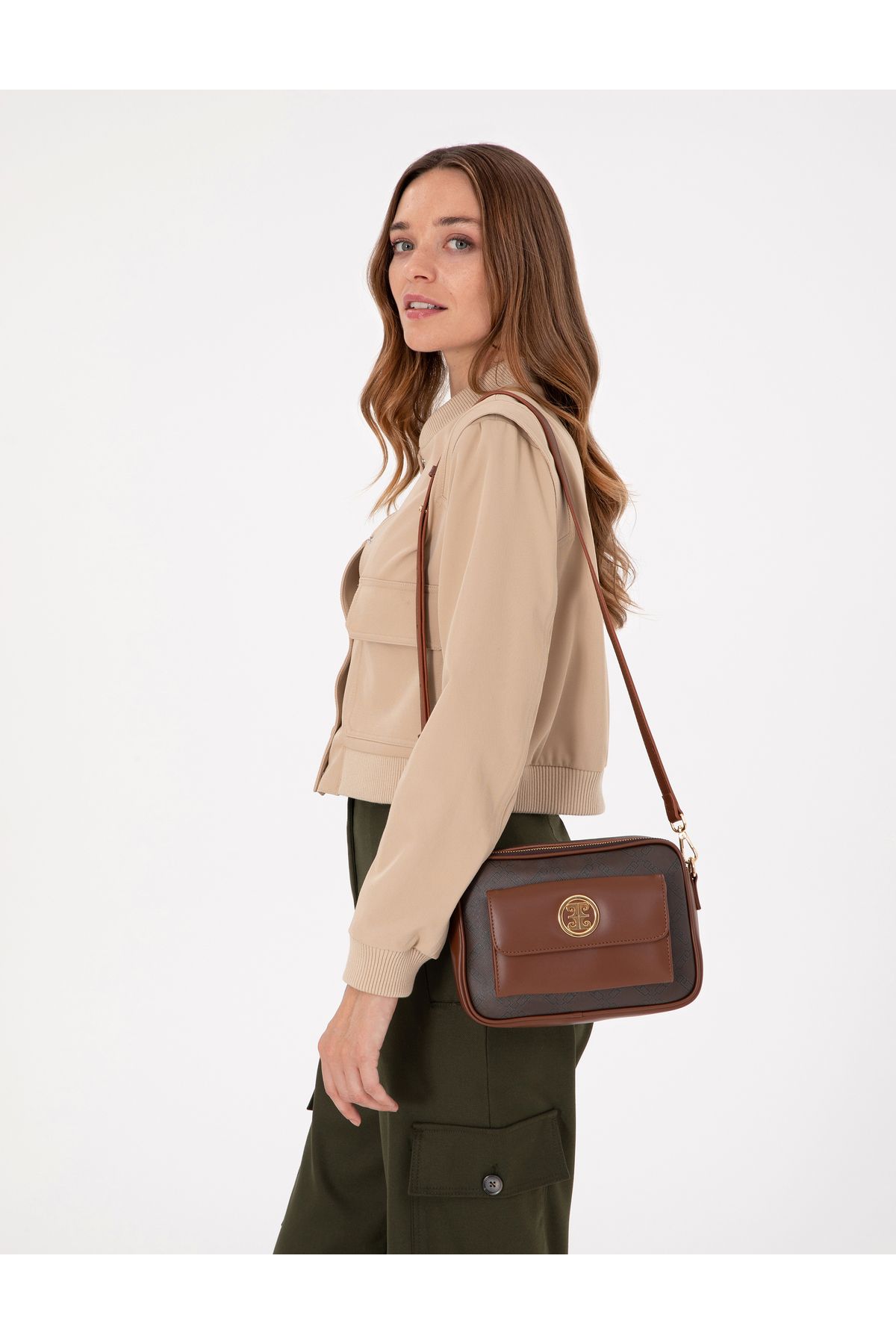 کیف کراس بادی قهوه ای 50303961-VR029 Pierre Cardin